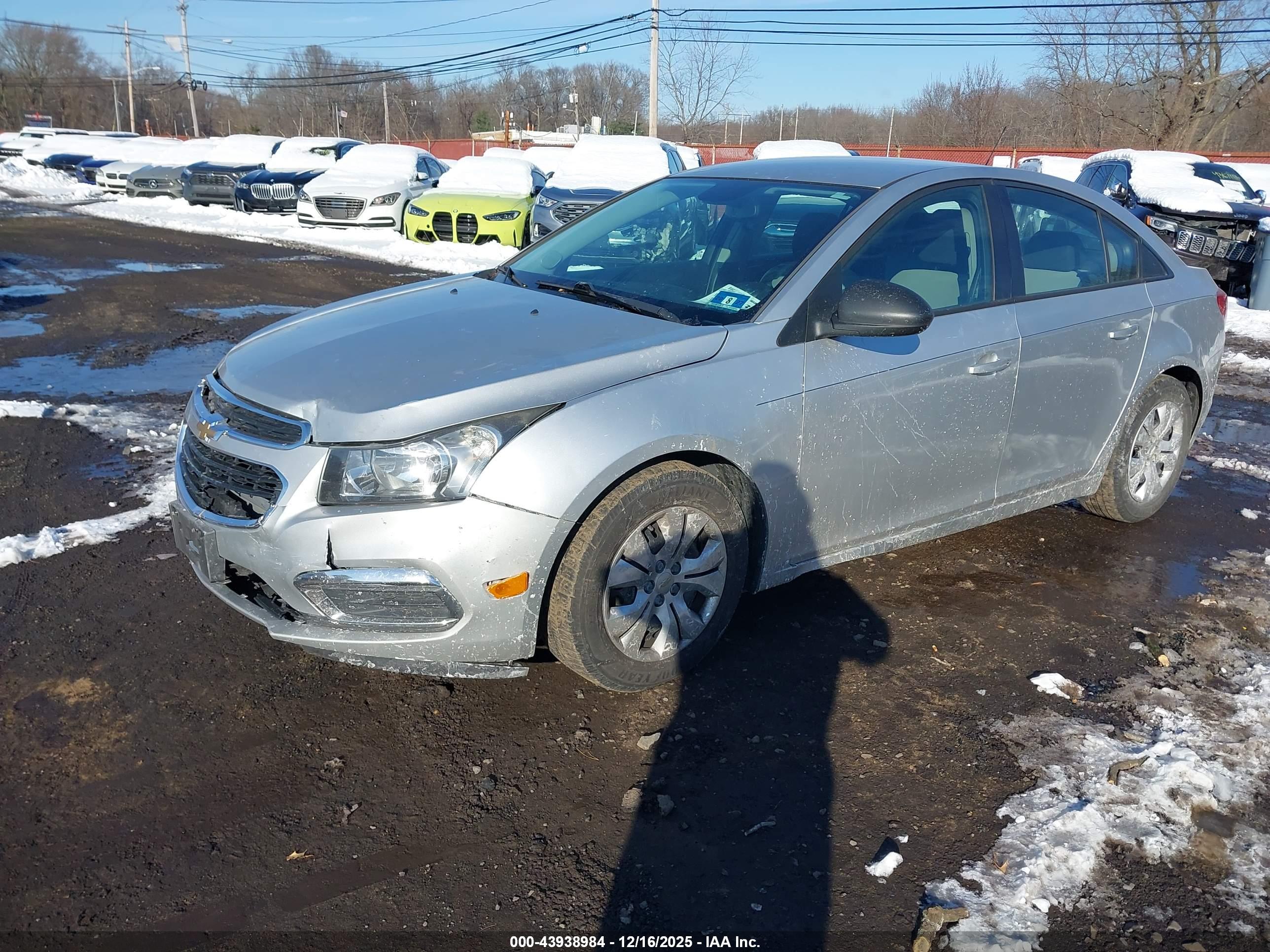 CHEVROLET CRUZE image 2