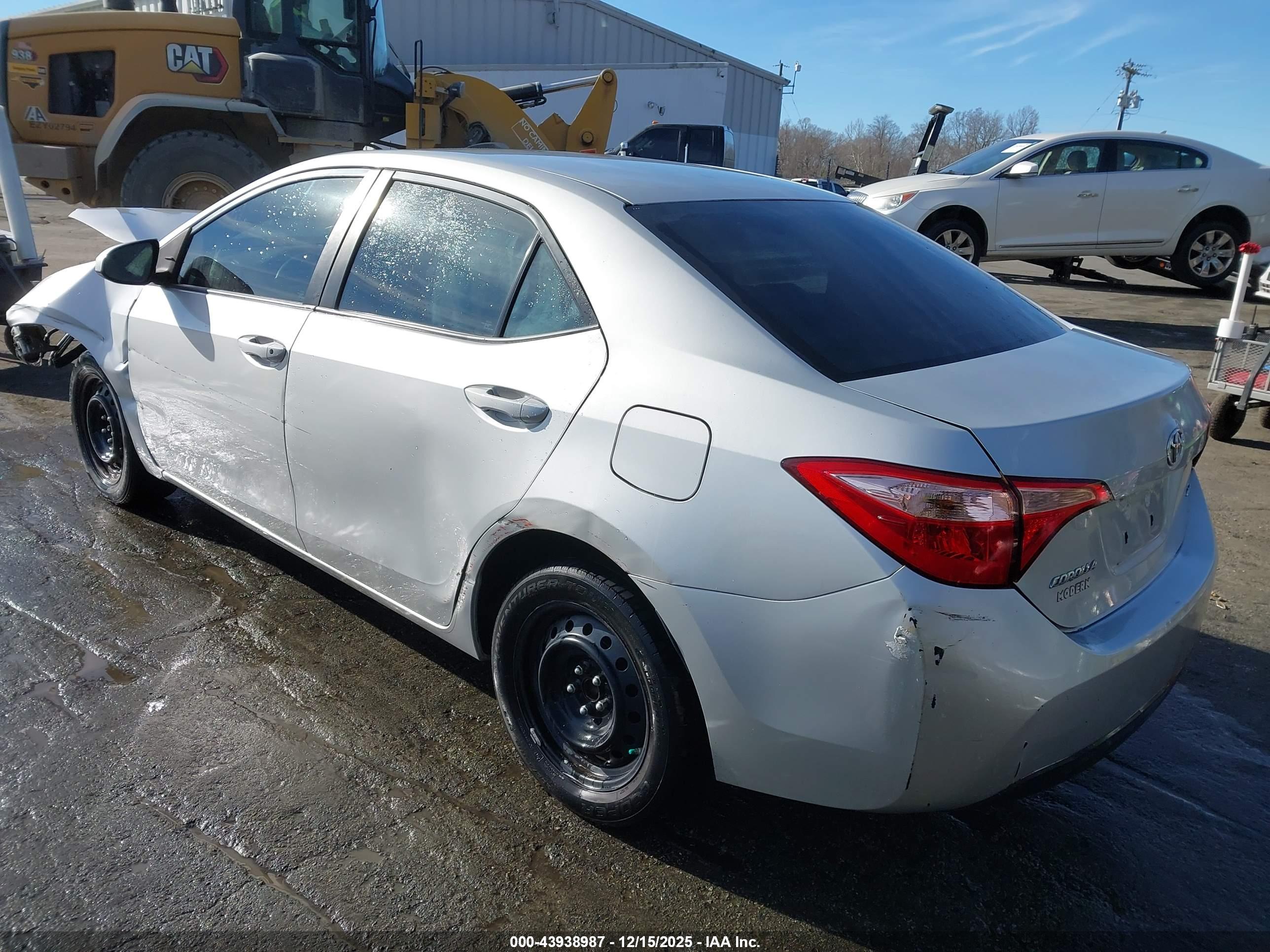 TOYOTA COROLLA image 3