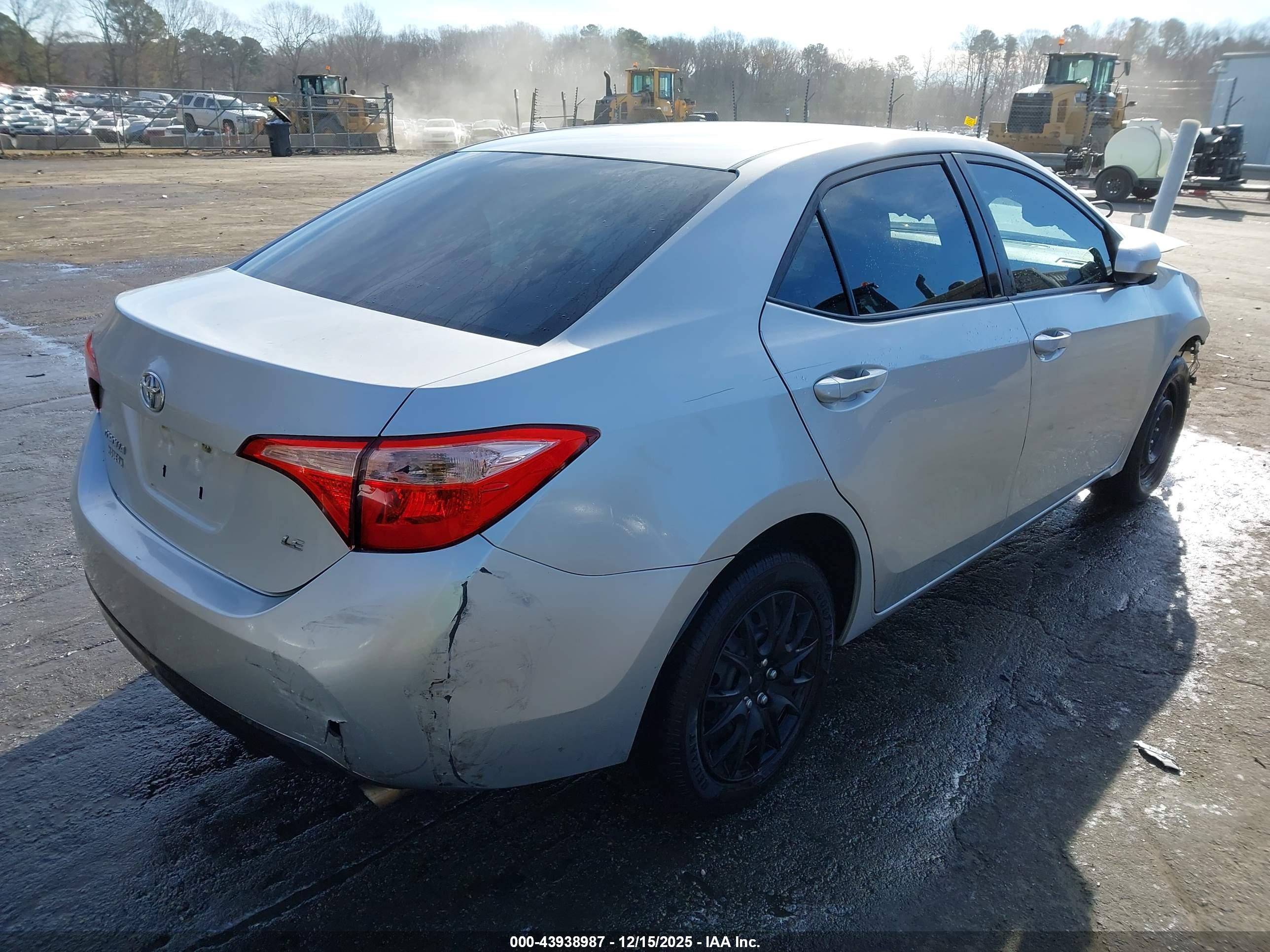 TOYOTA COROLLA image 4