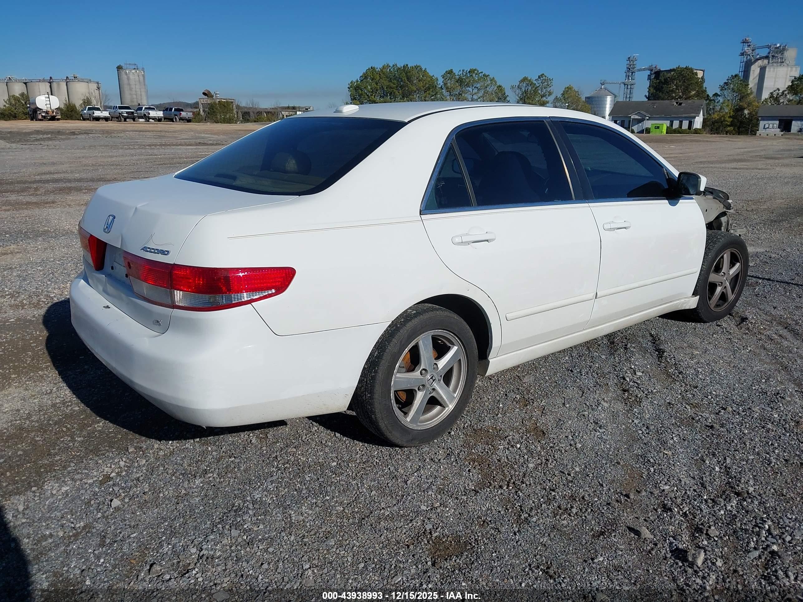 HONDA ACCORD image 4