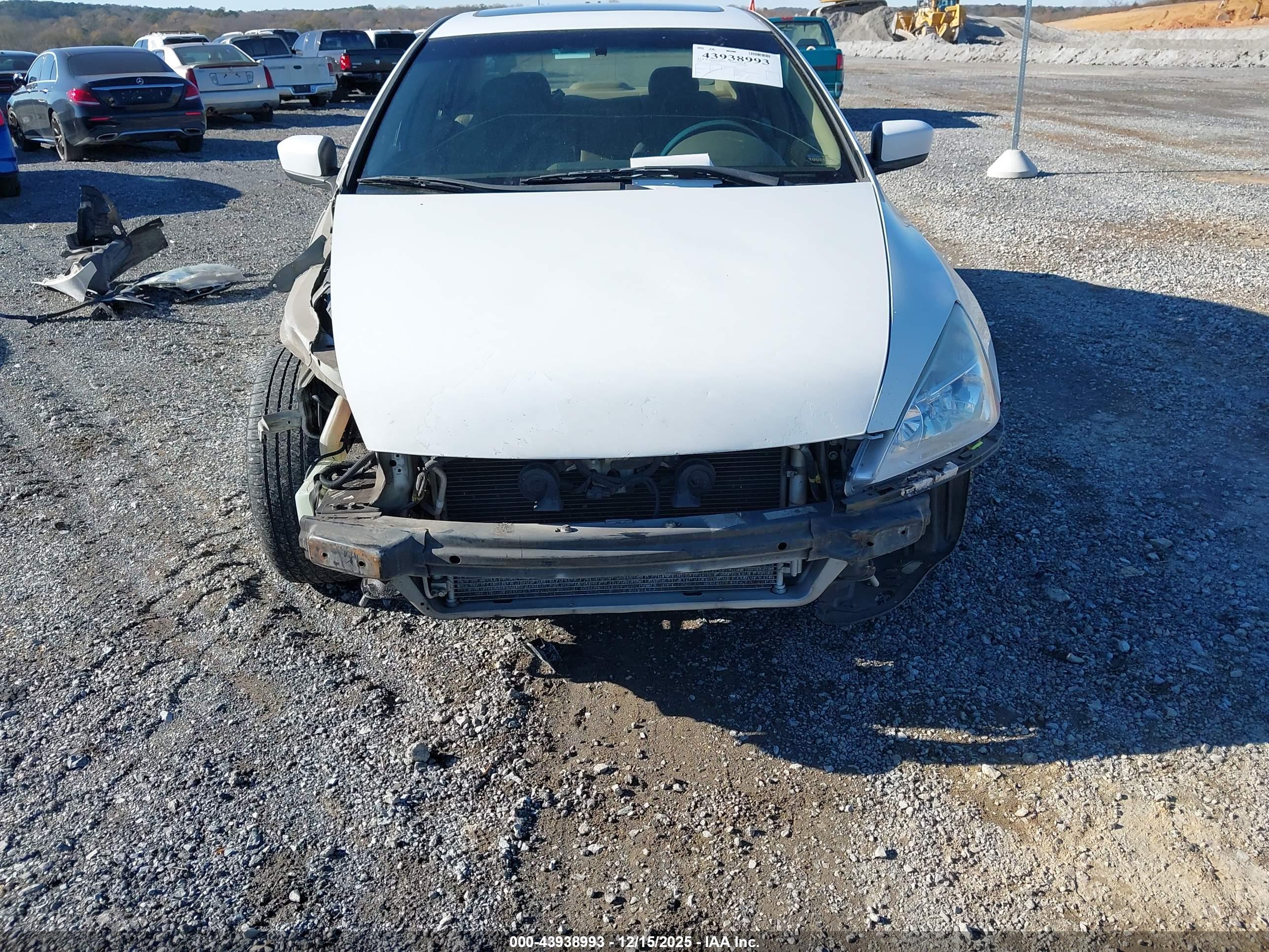 HONDA ACCORD image 6