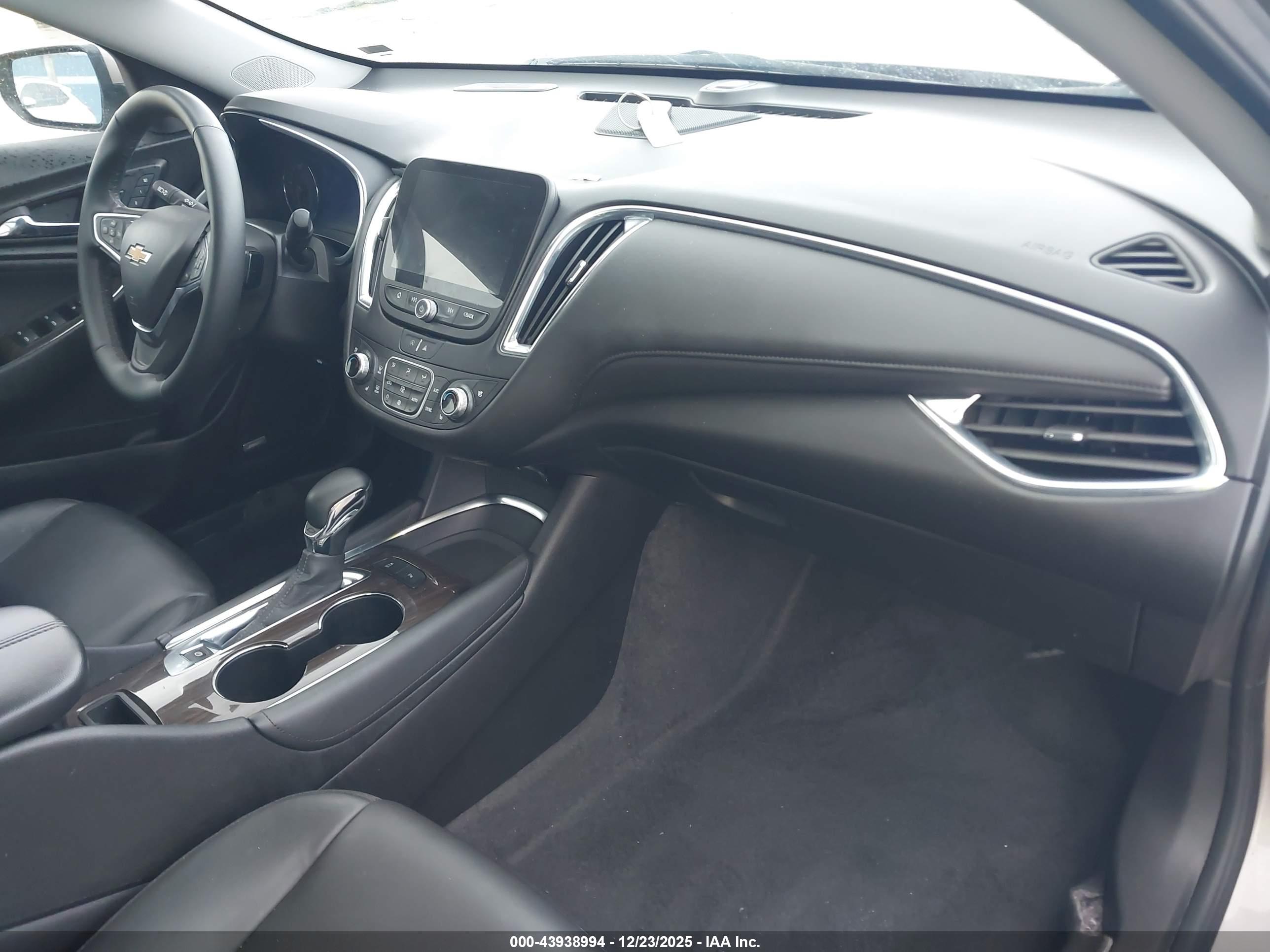 CHEVROLET MALIBU image 5