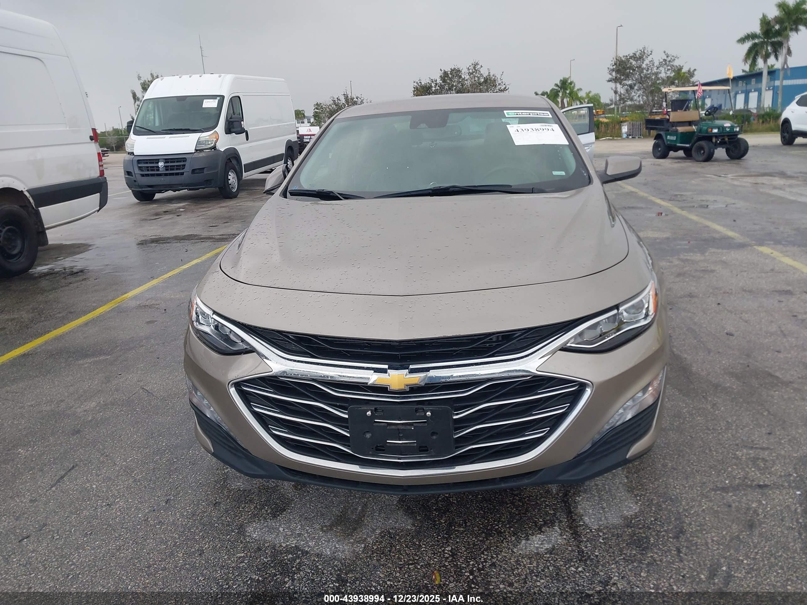 CHEVROLET MALIBU image 6