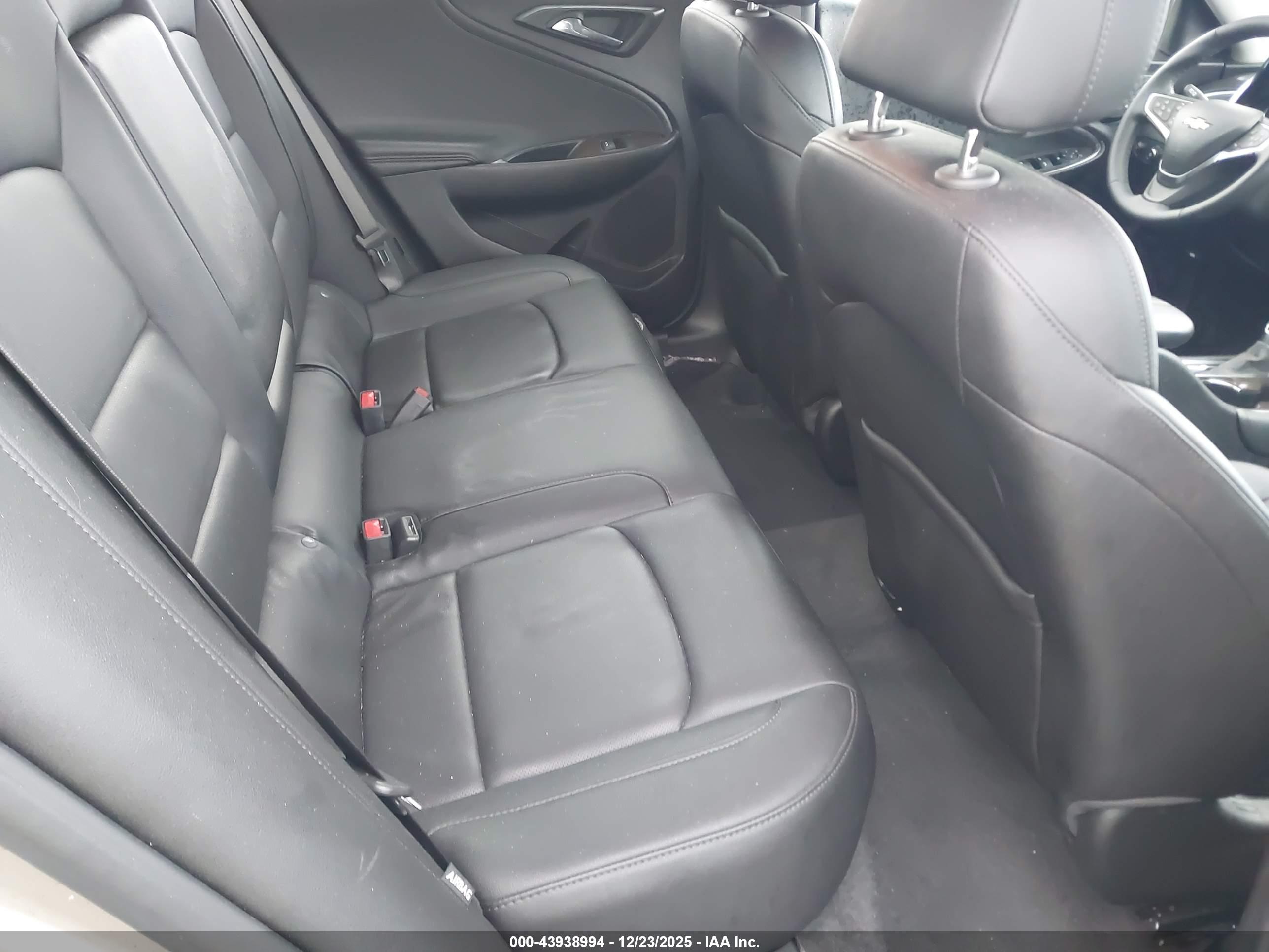 CHEVROLET MALIBU image 8