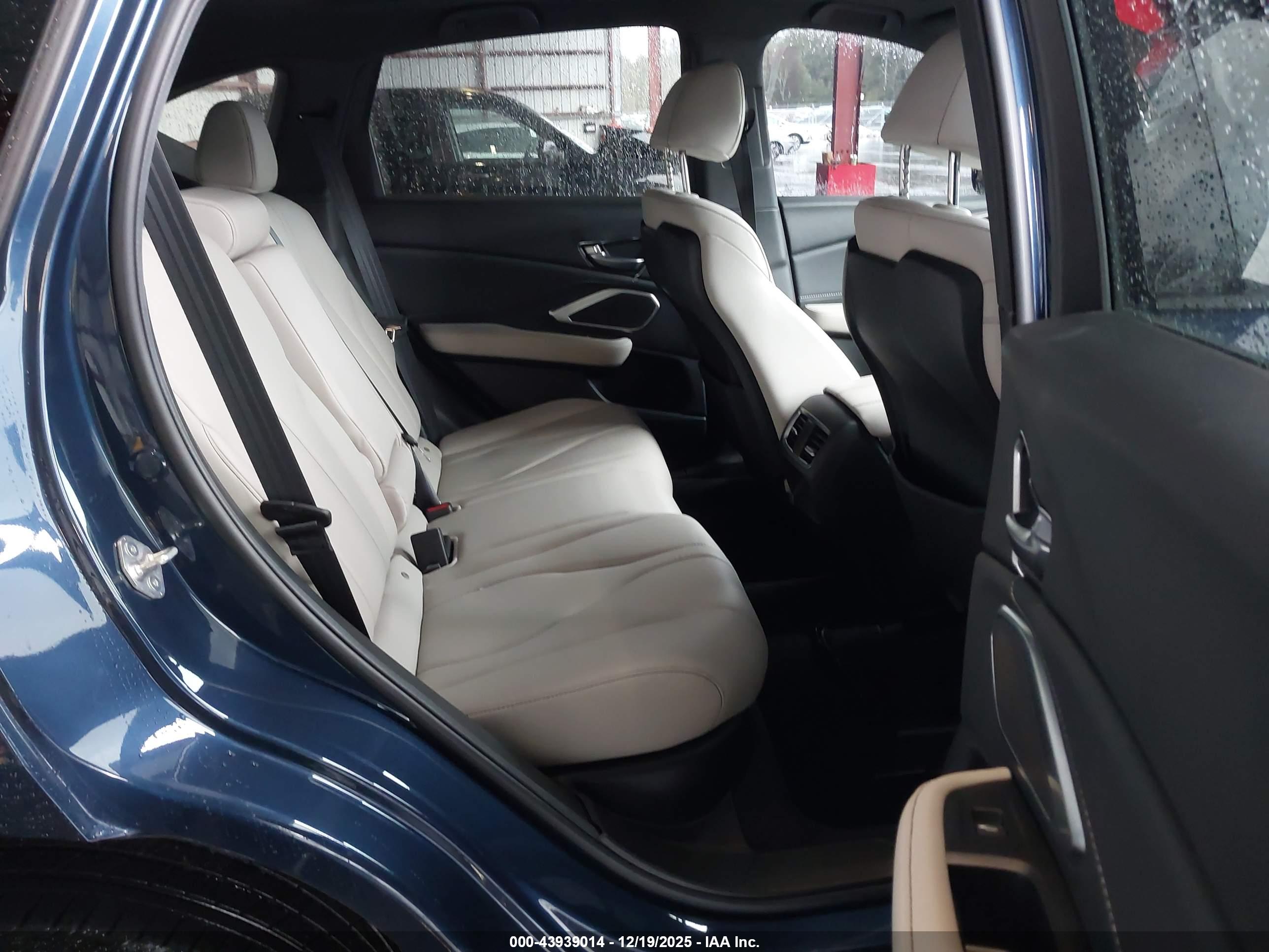 ACURA RDX image 8