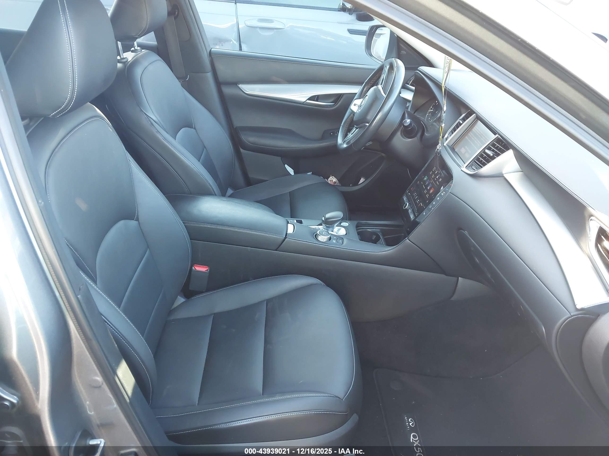 INFINITI QX50 image 5