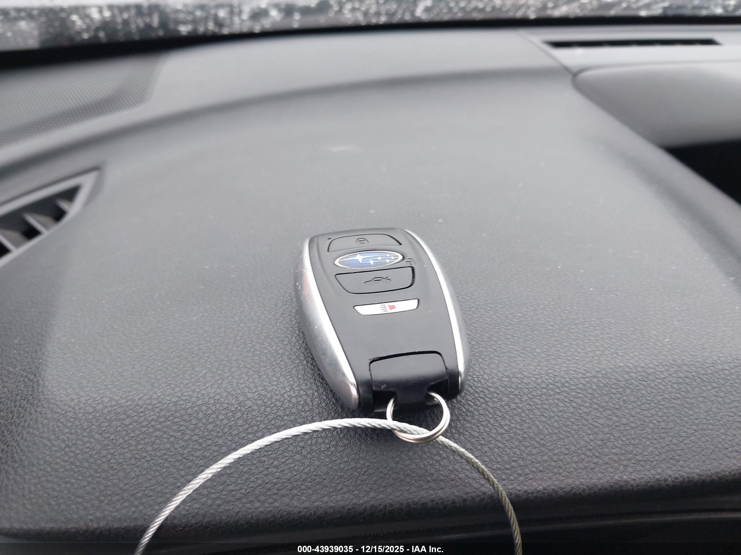 SUBARU FORESTER image 11