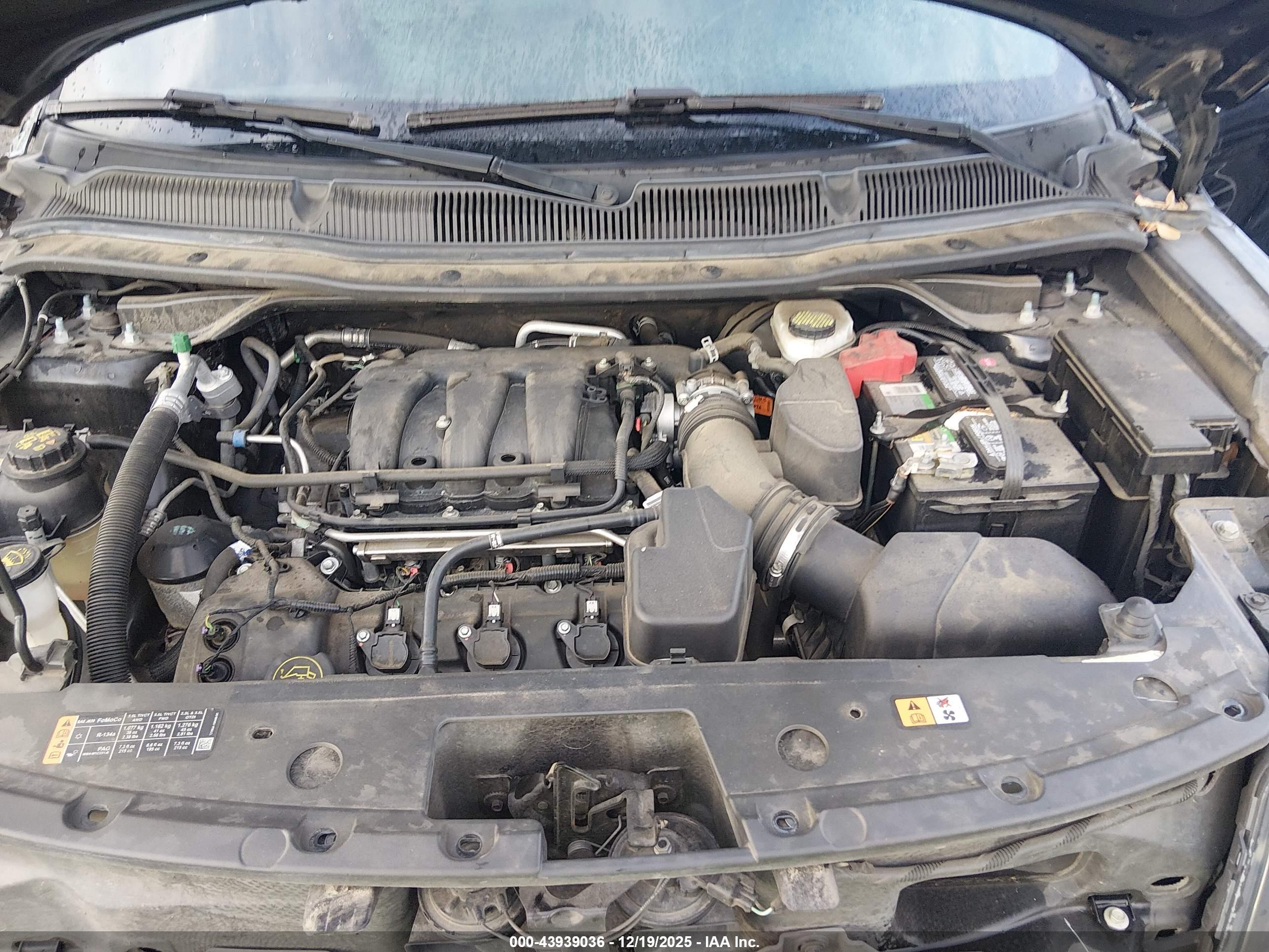 FORD EXPLORER image 10
