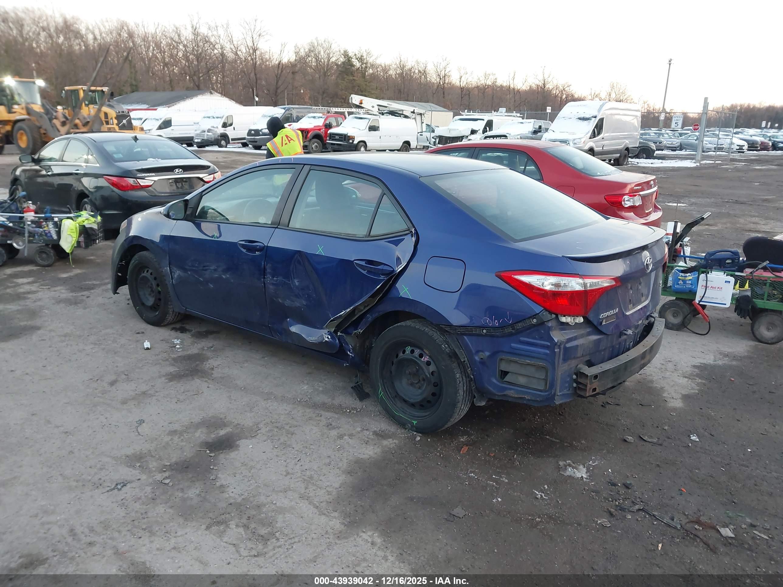 TOYOTA COROLLA image 3