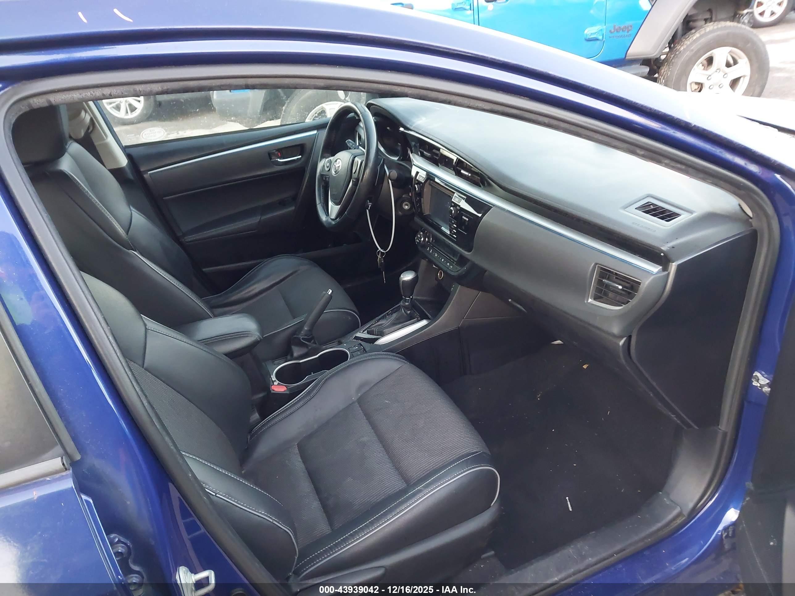TOYOTA COROLLA image 5