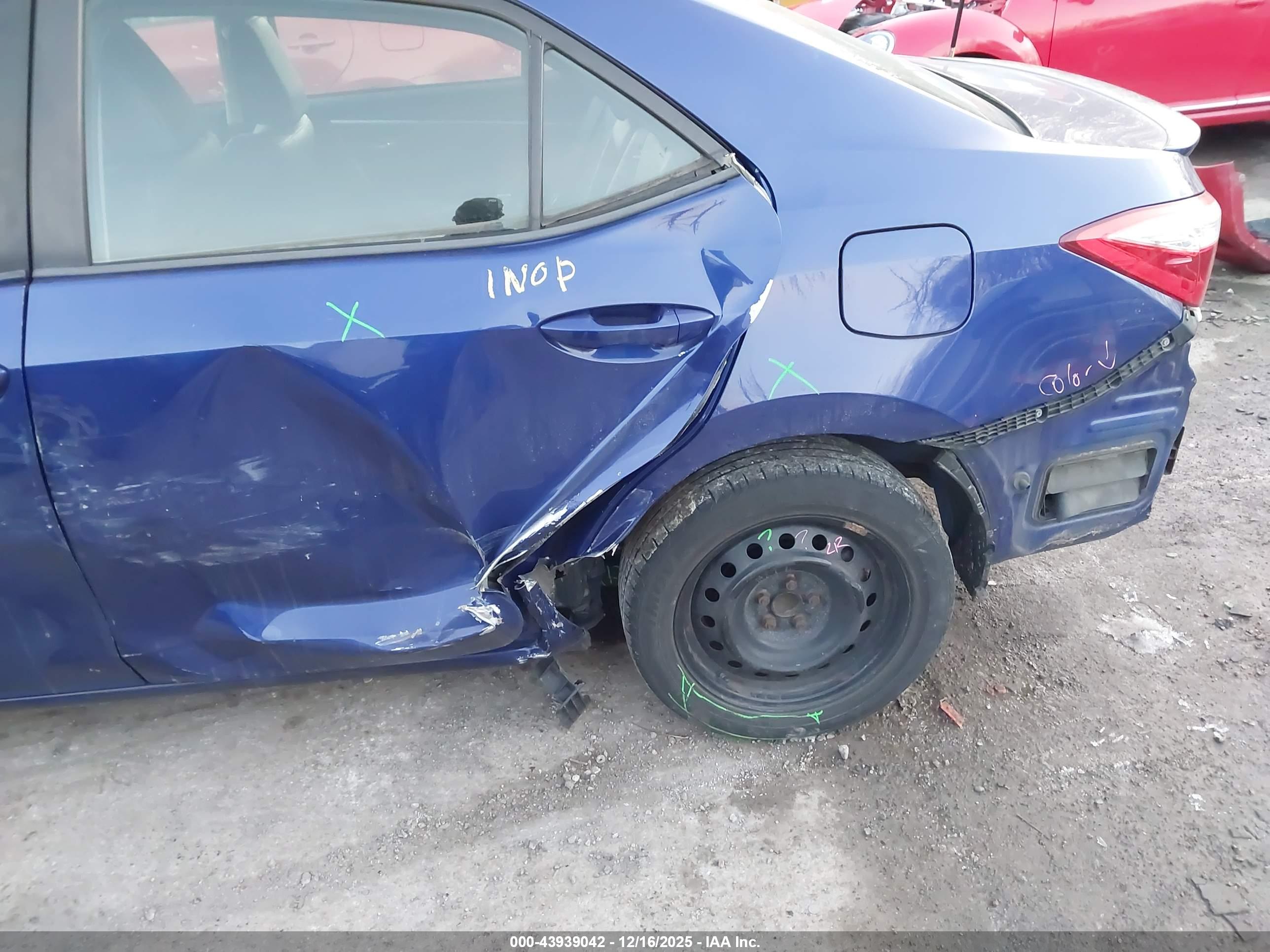TOYOTA COROLLA image 6