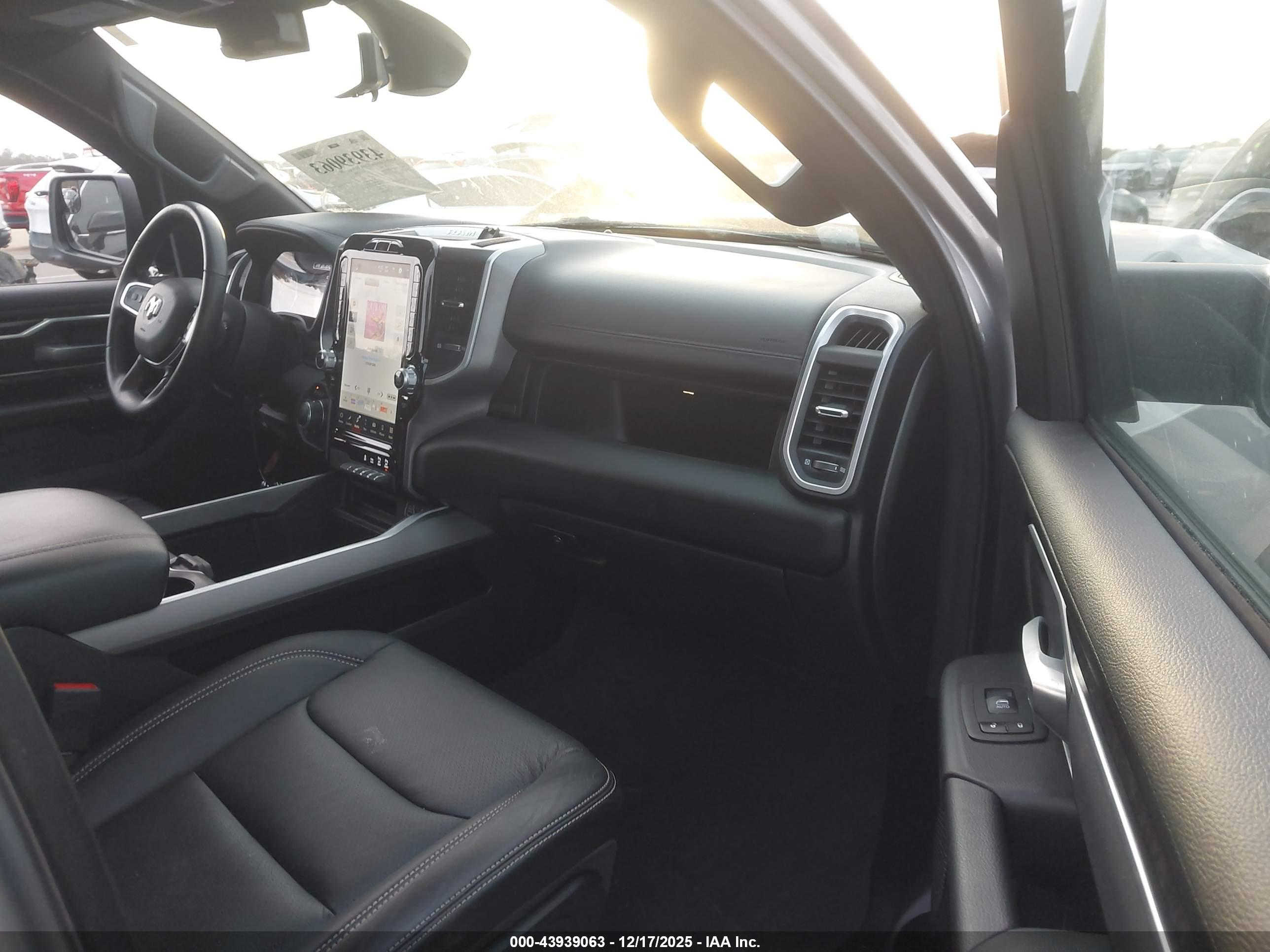 RAM 1500 image 5