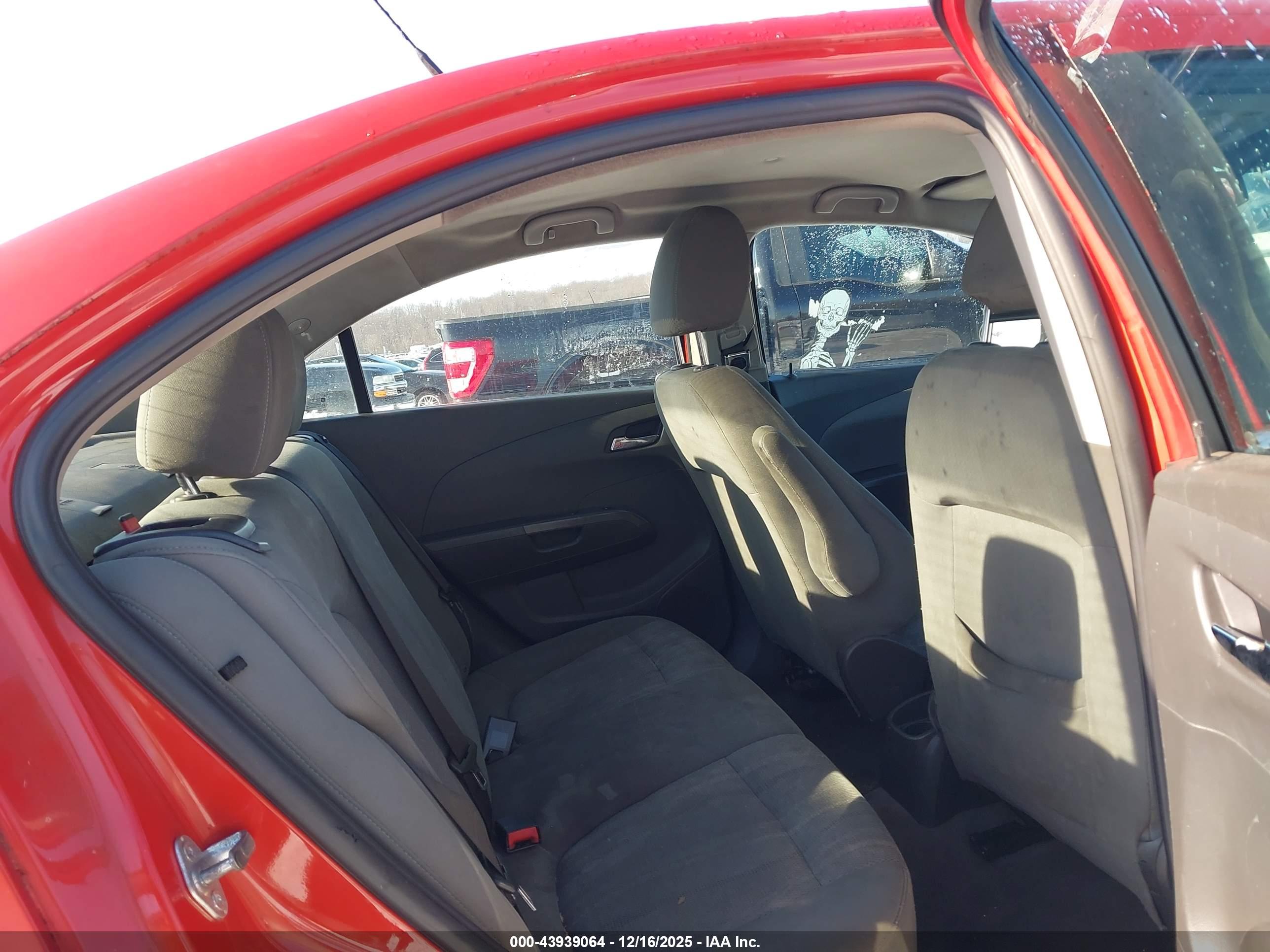 CHEVROLET SONIC image 8