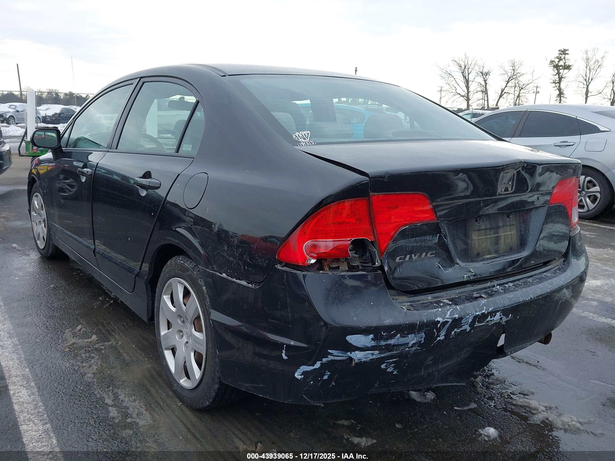 HONDA CIVIC image 3