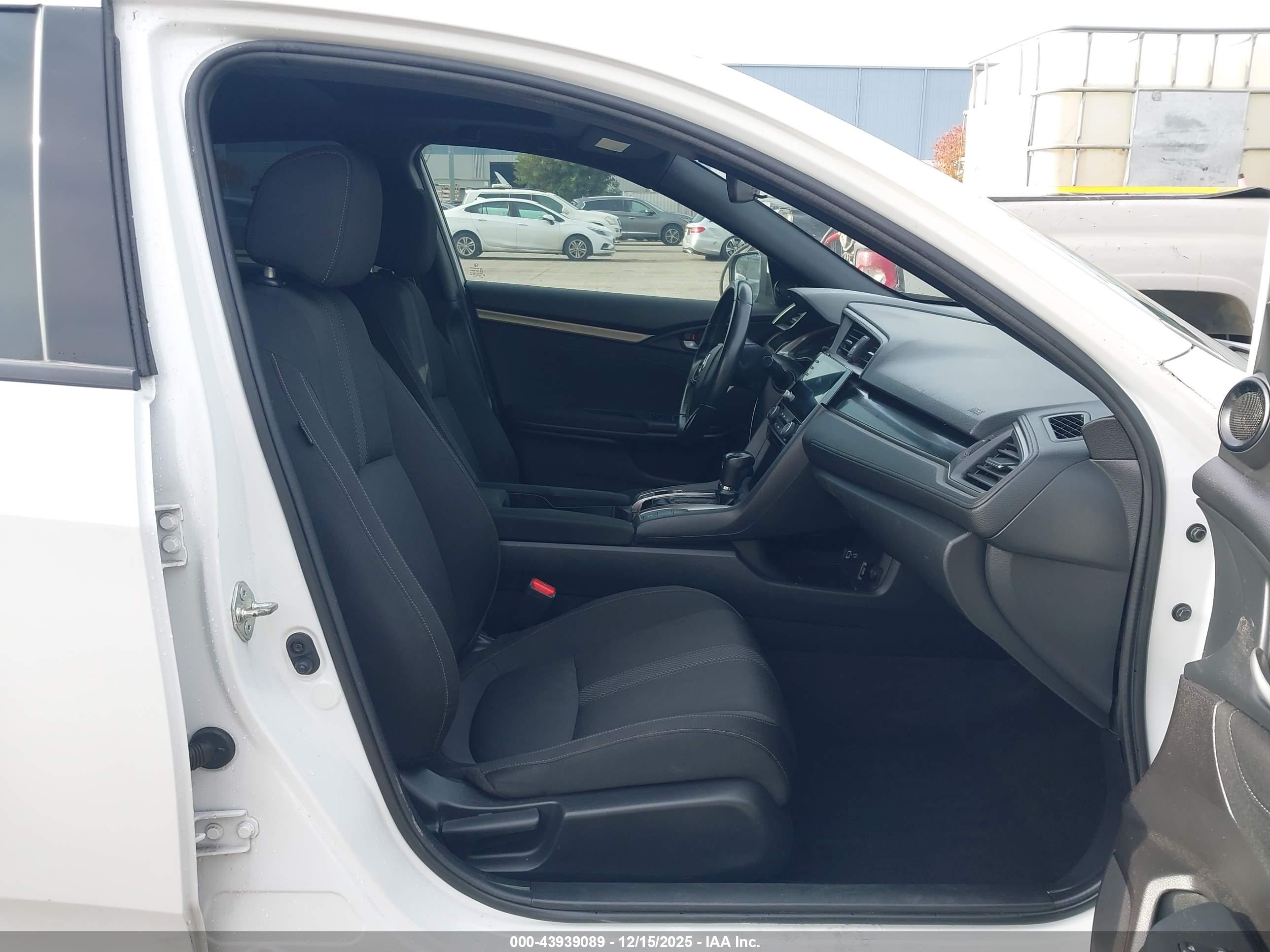 HONDA CIVIC image 5