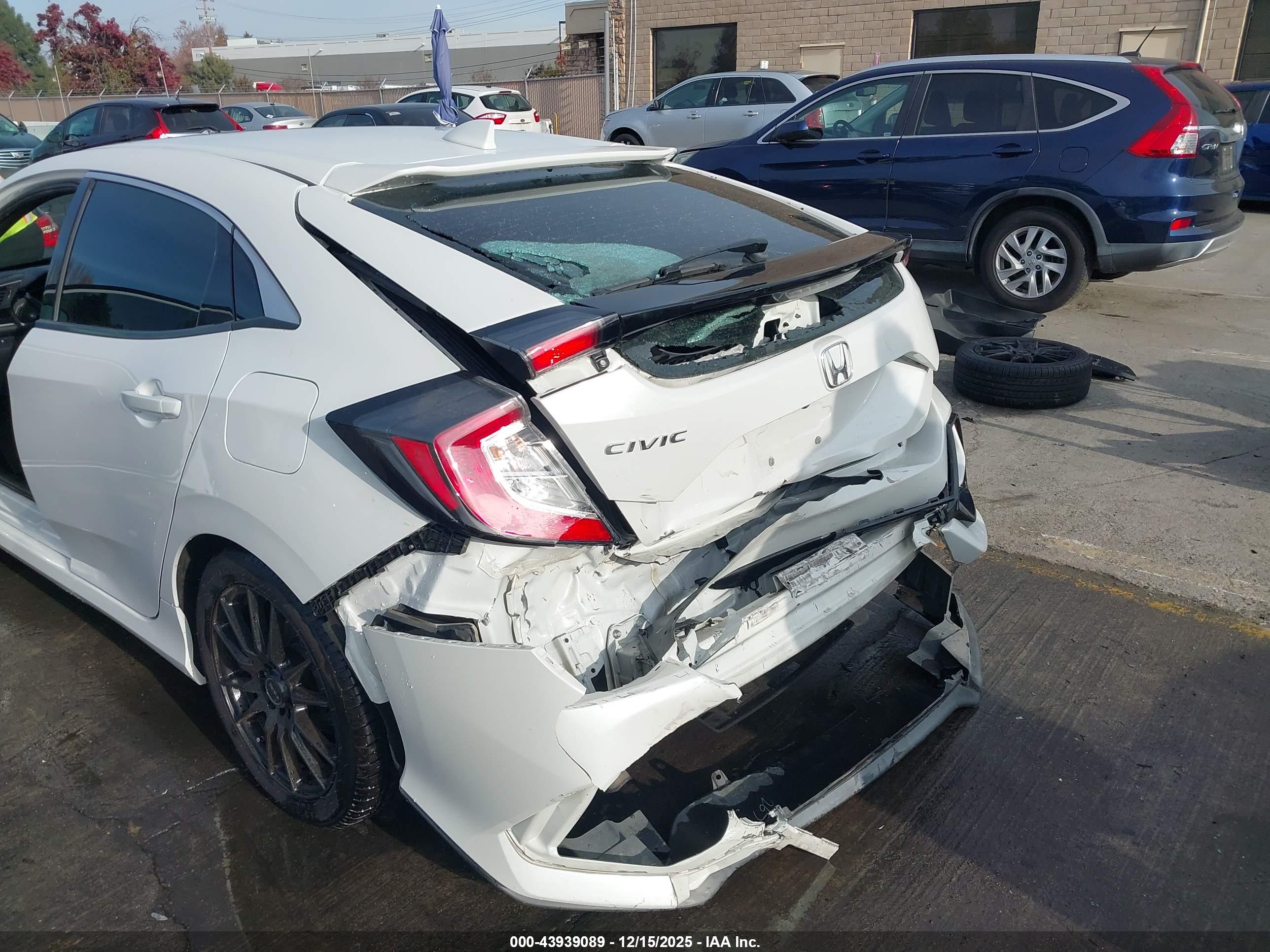 HONDA CIVIC image 6