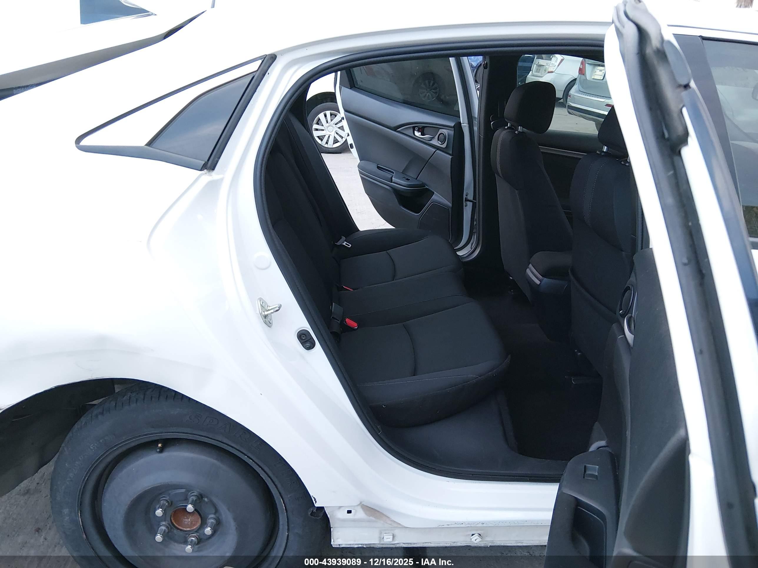 HONDA CIVIC image 8