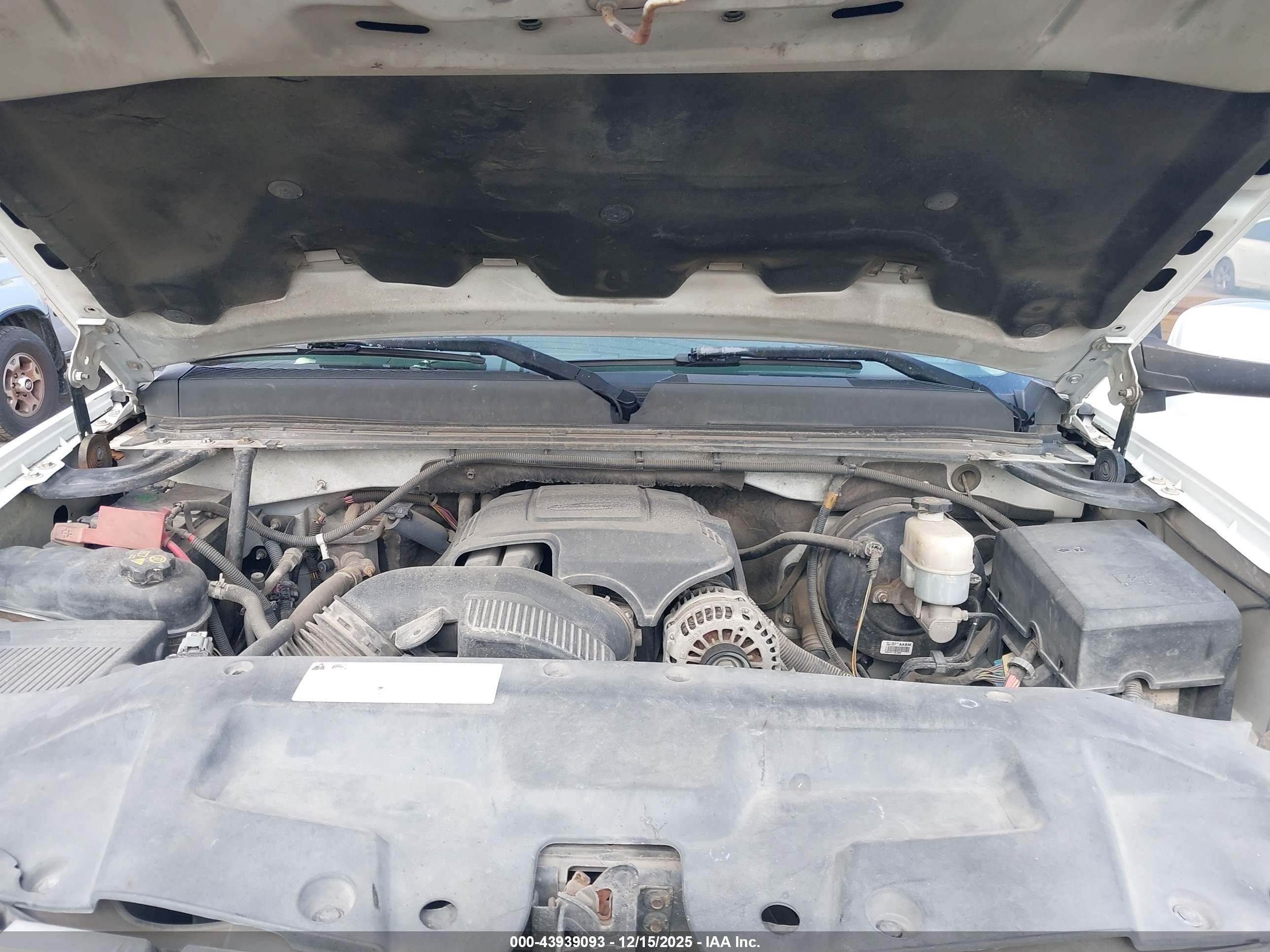 GMC SIERRA image 10