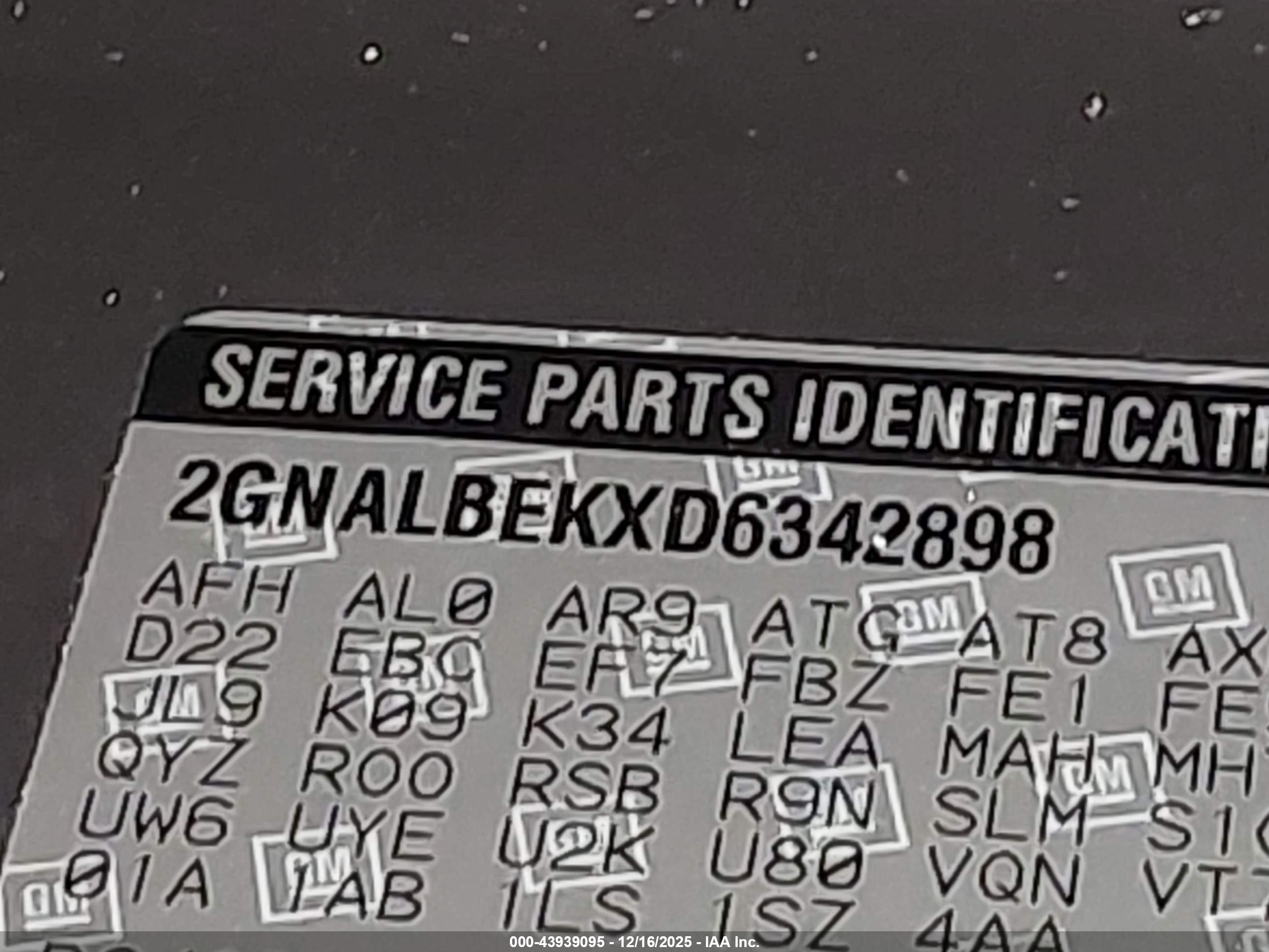 CHEVROLET EQUINOX image 9