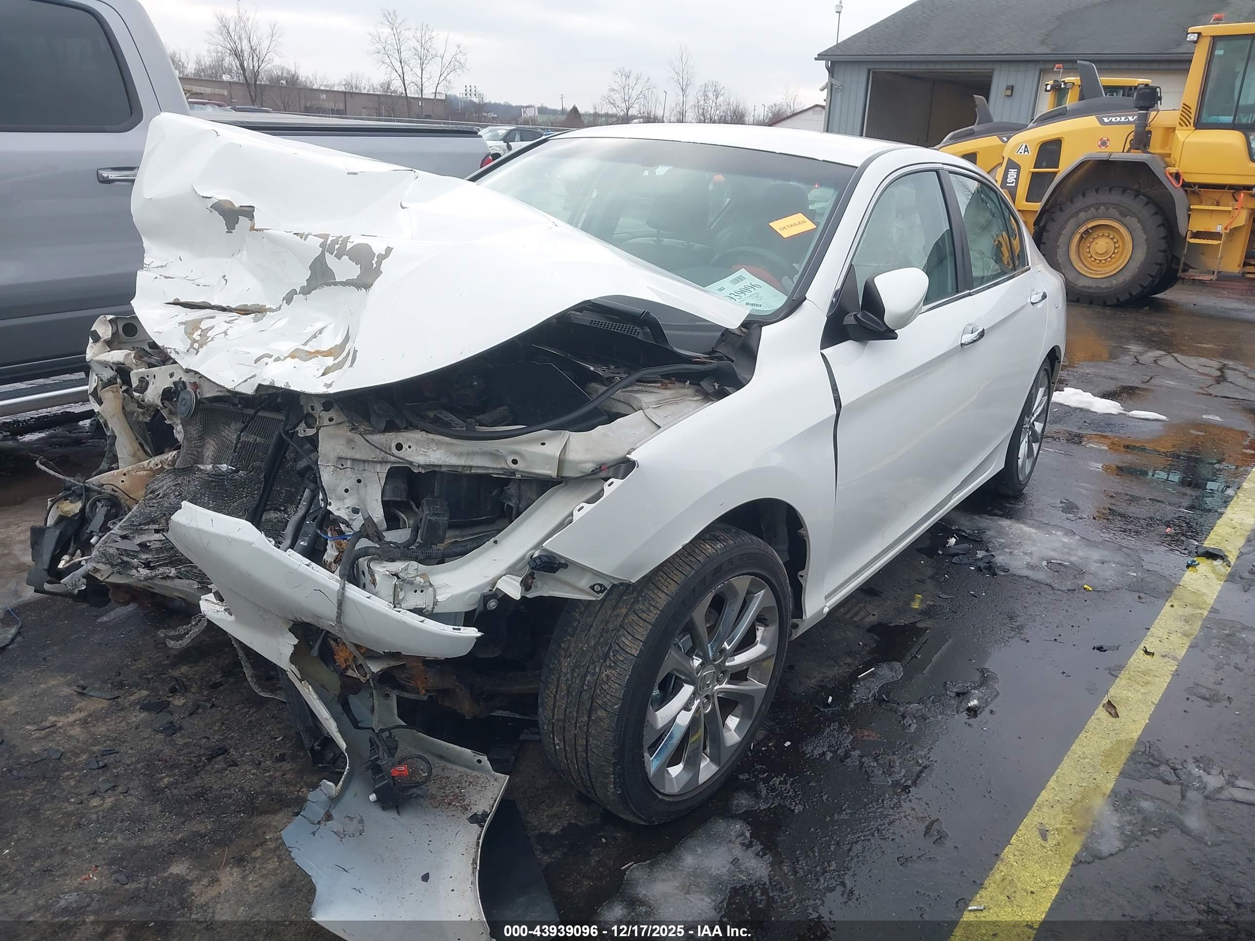 HONDA ACCORD image 2