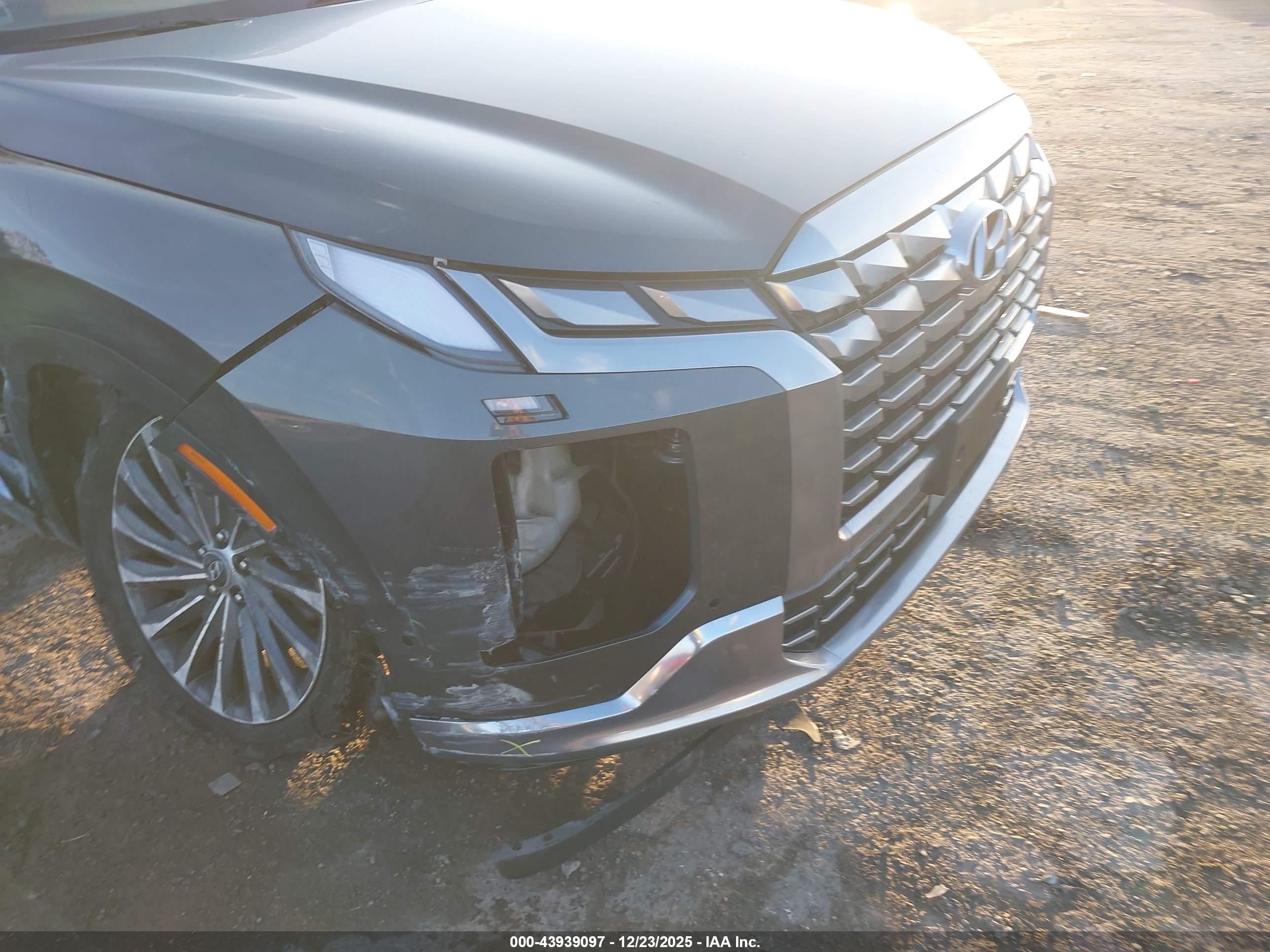 HYUNDAI PALISADE image 6