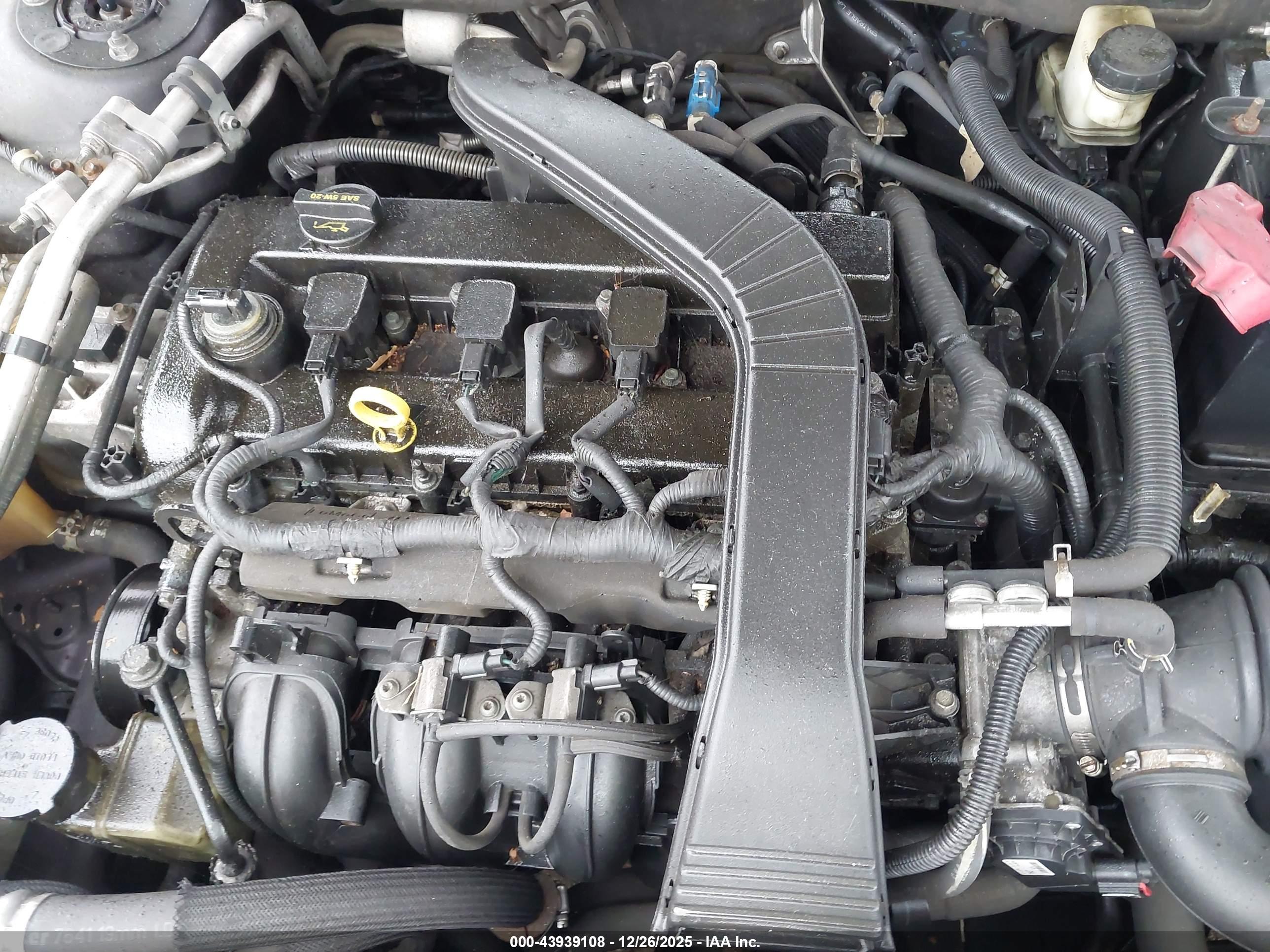 FORD FUSION image 6