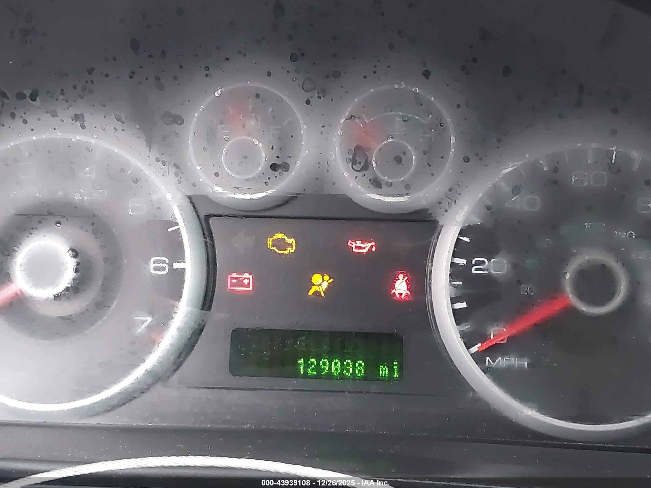 FORD FUSION image 7