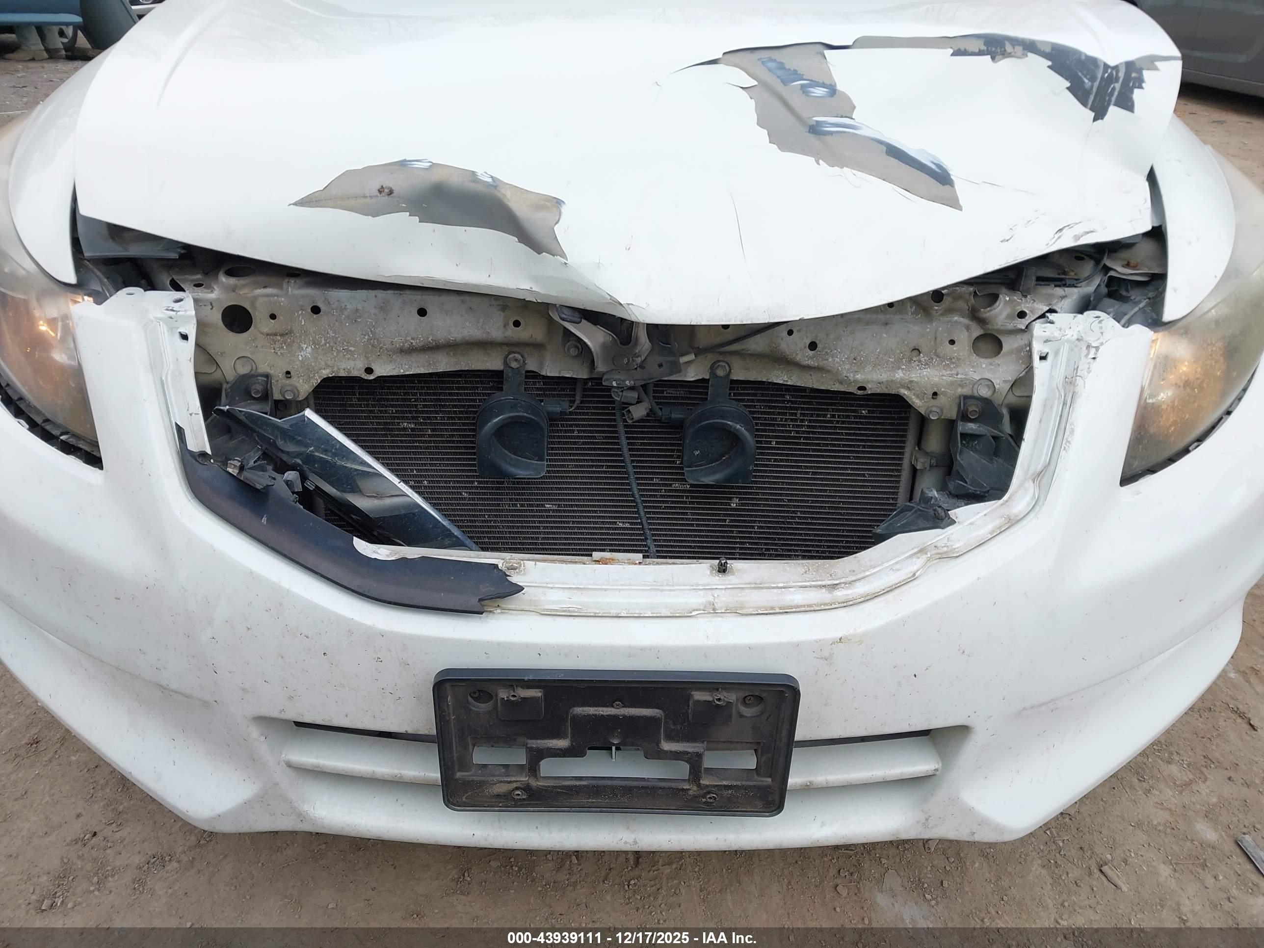 HONDA ACCORD image 6