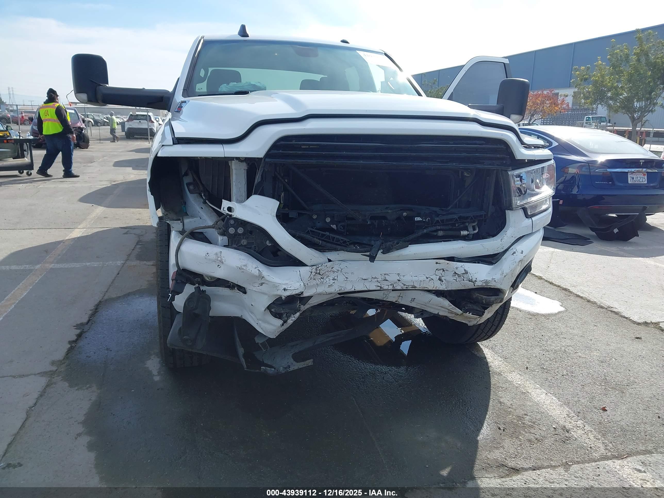 RAM 2500 image 6