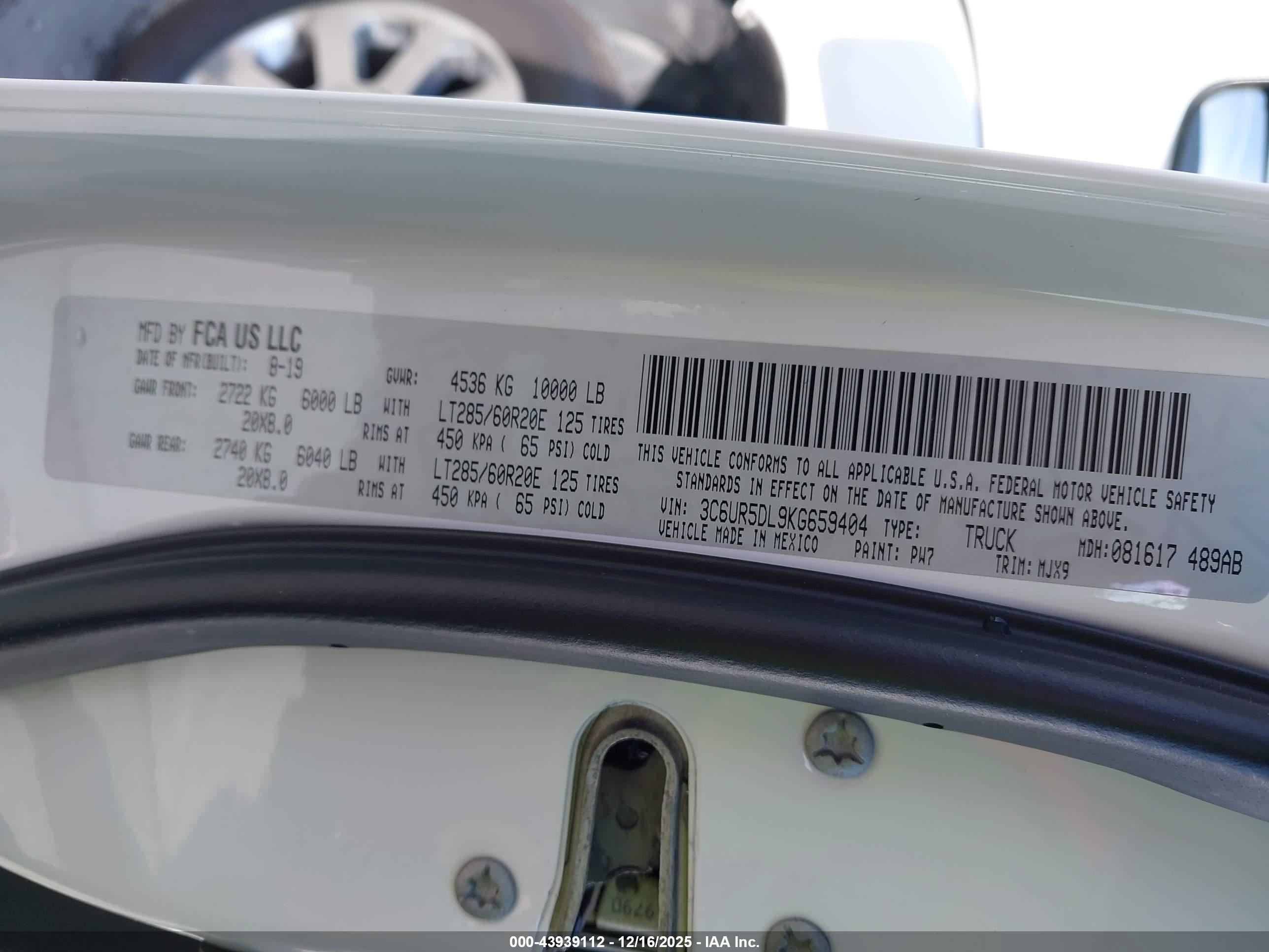 RAM 2500 image 9