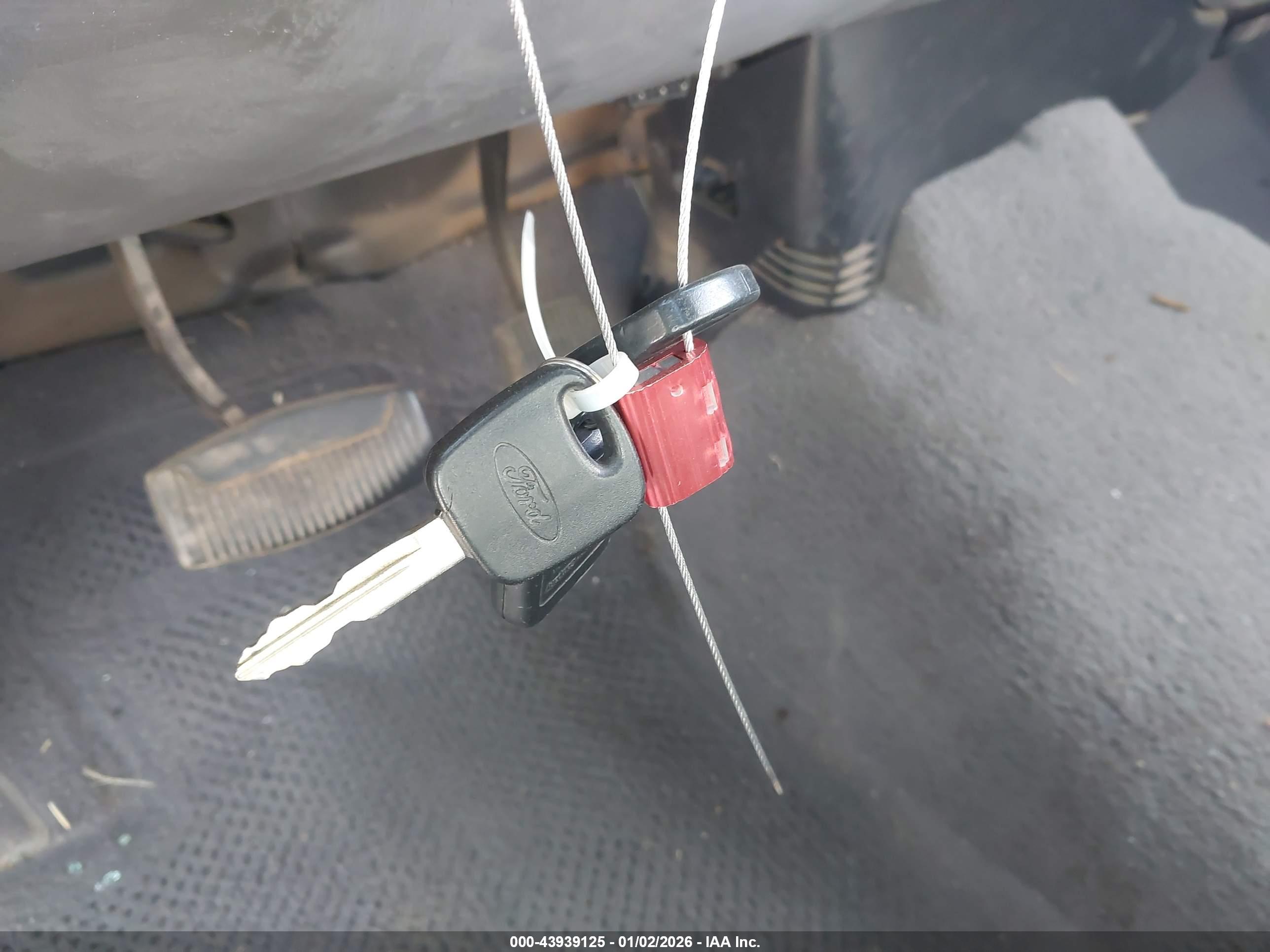 FORD F-150 image 11