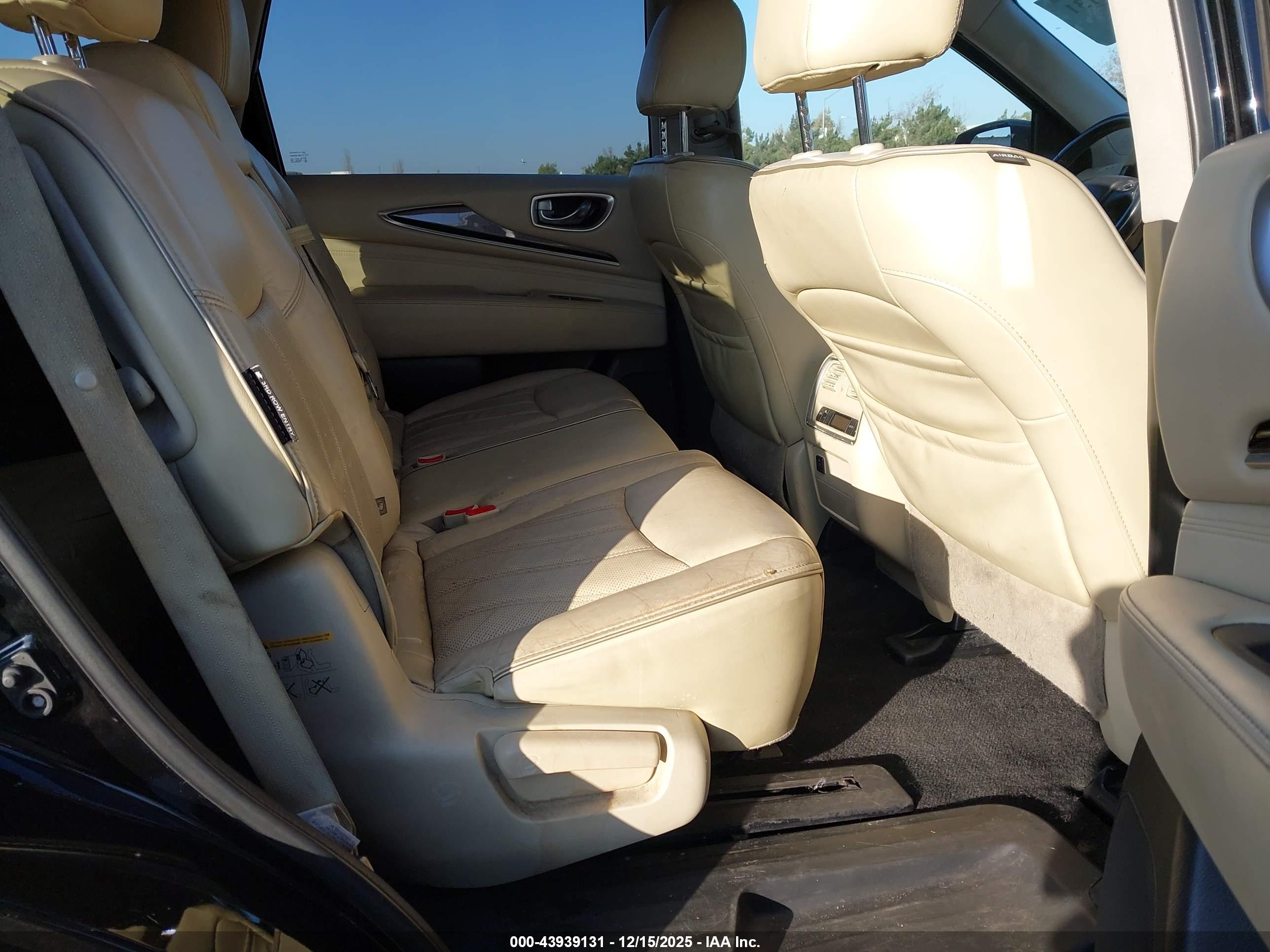 INFINITI QX60 image 8