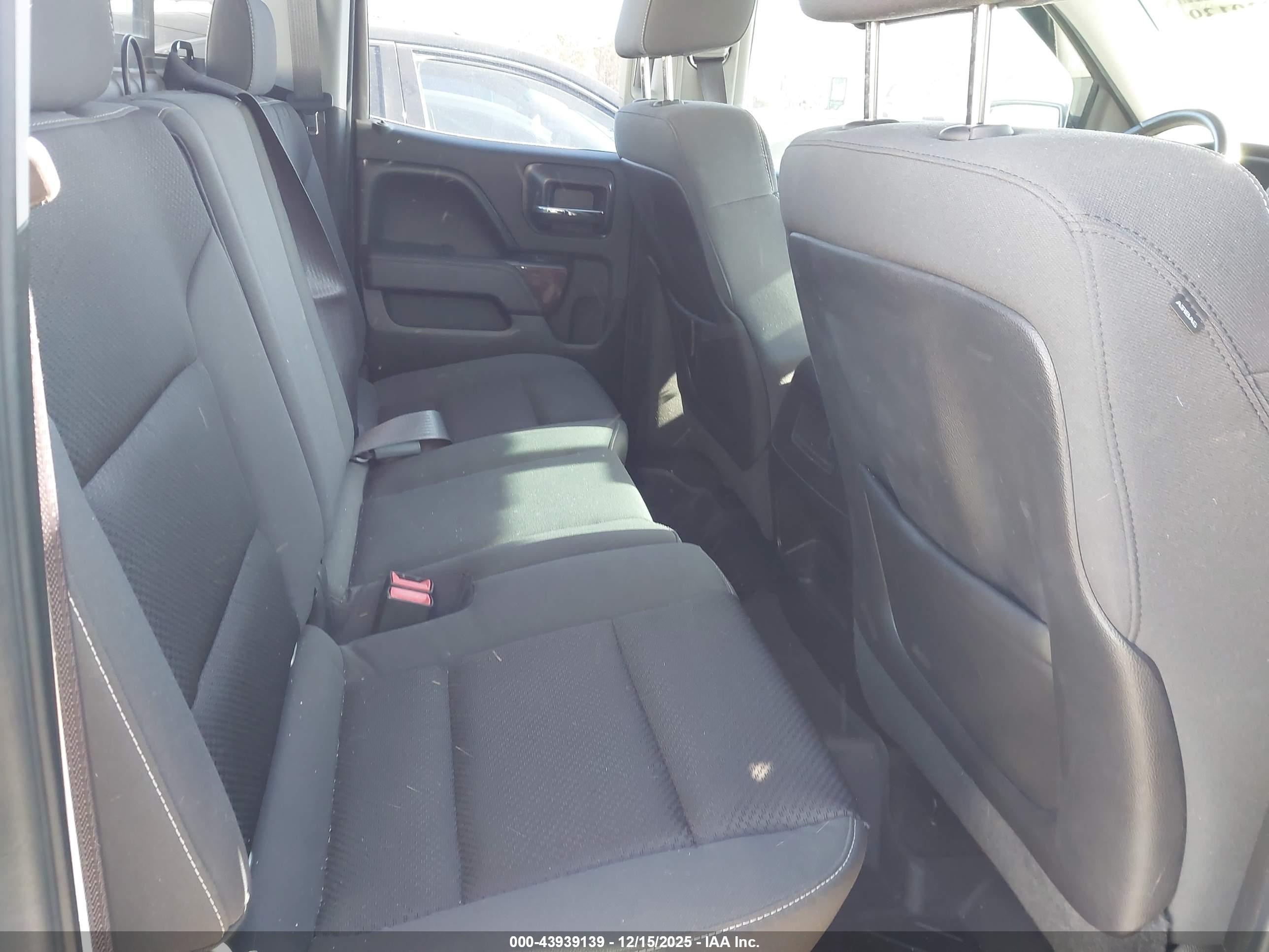 GMC SIERRA image 8