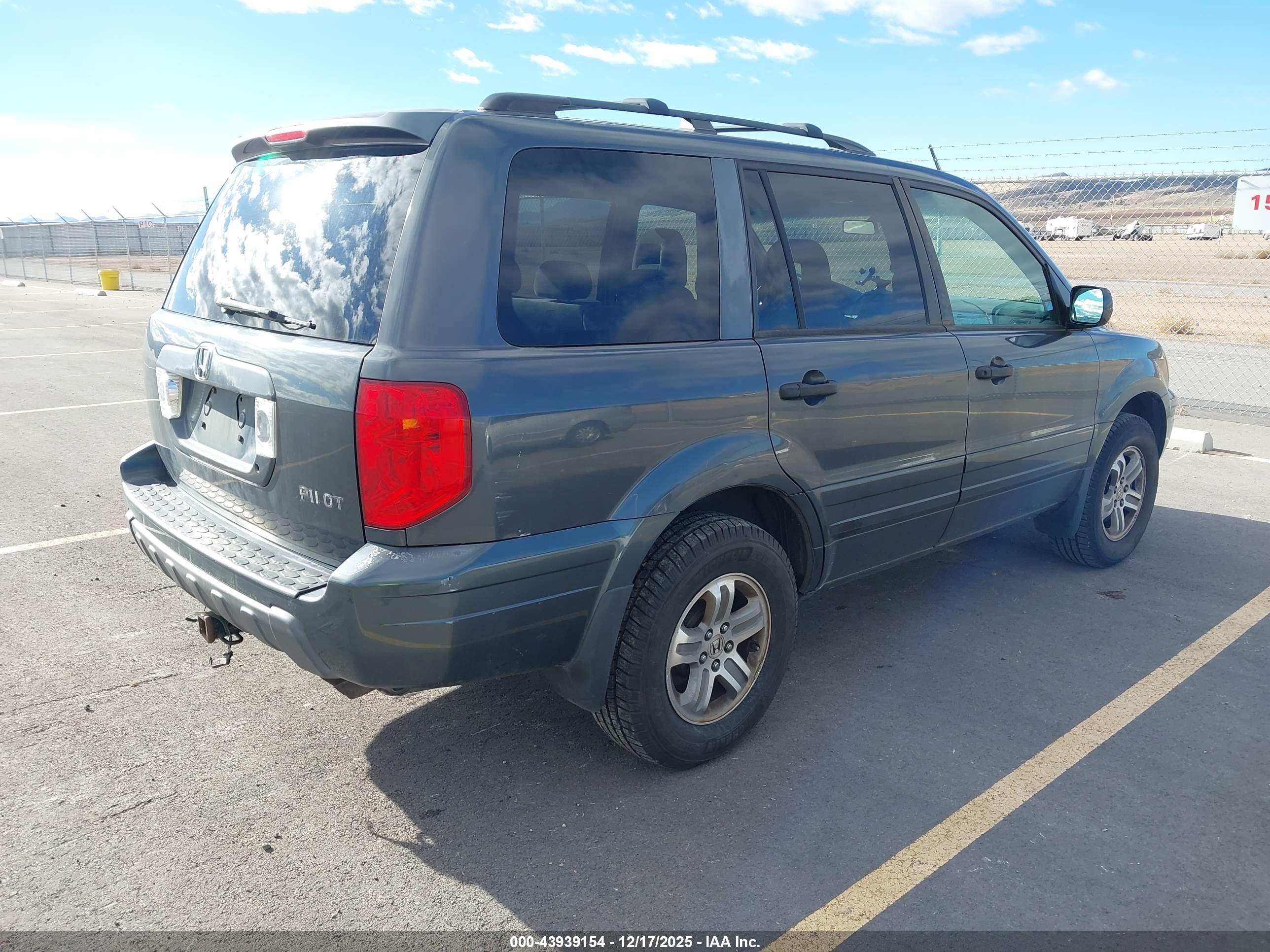 HONDA PILOT image 4