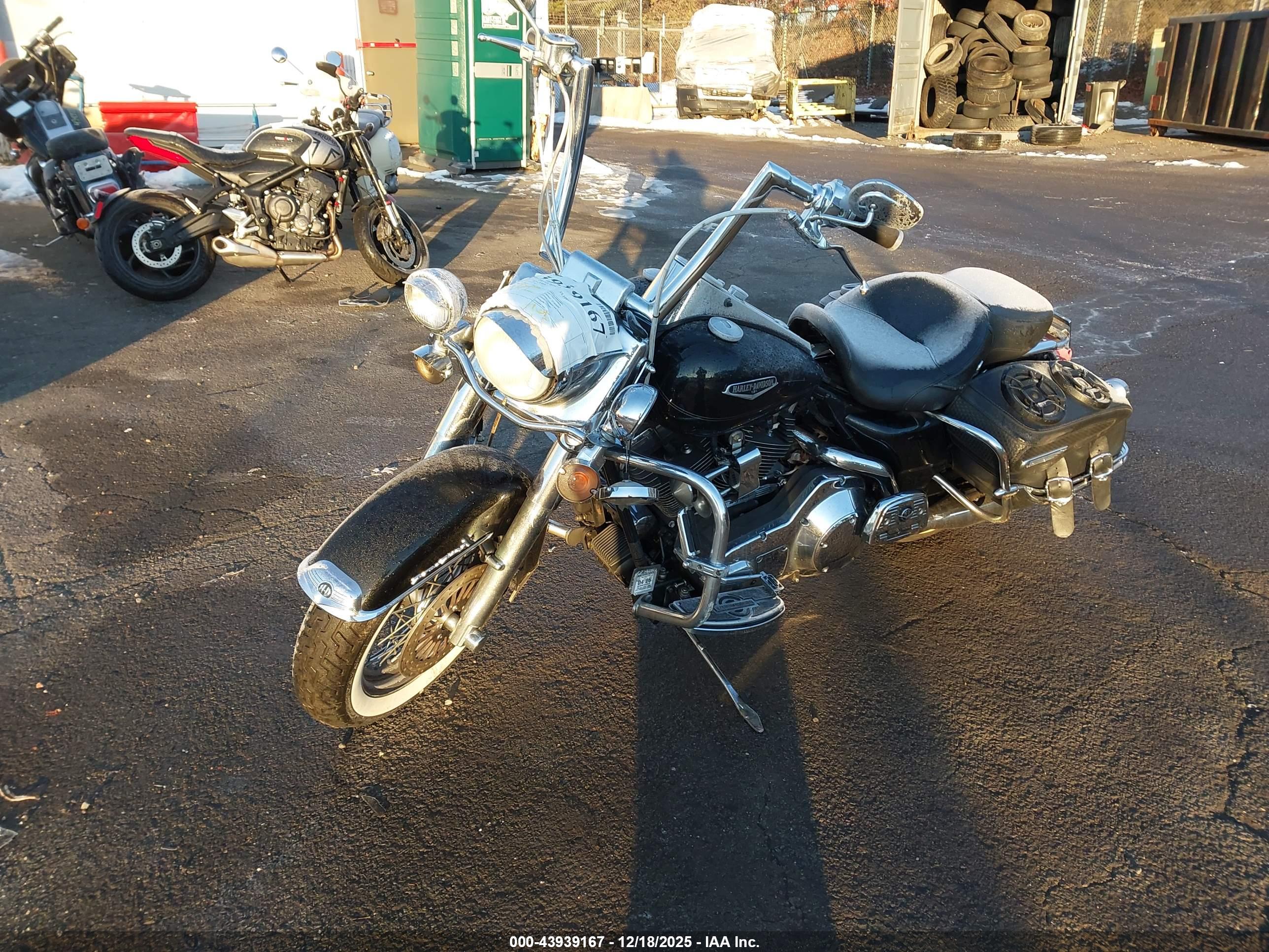 HARLEY-DAVIDSON FLHRCI image 2