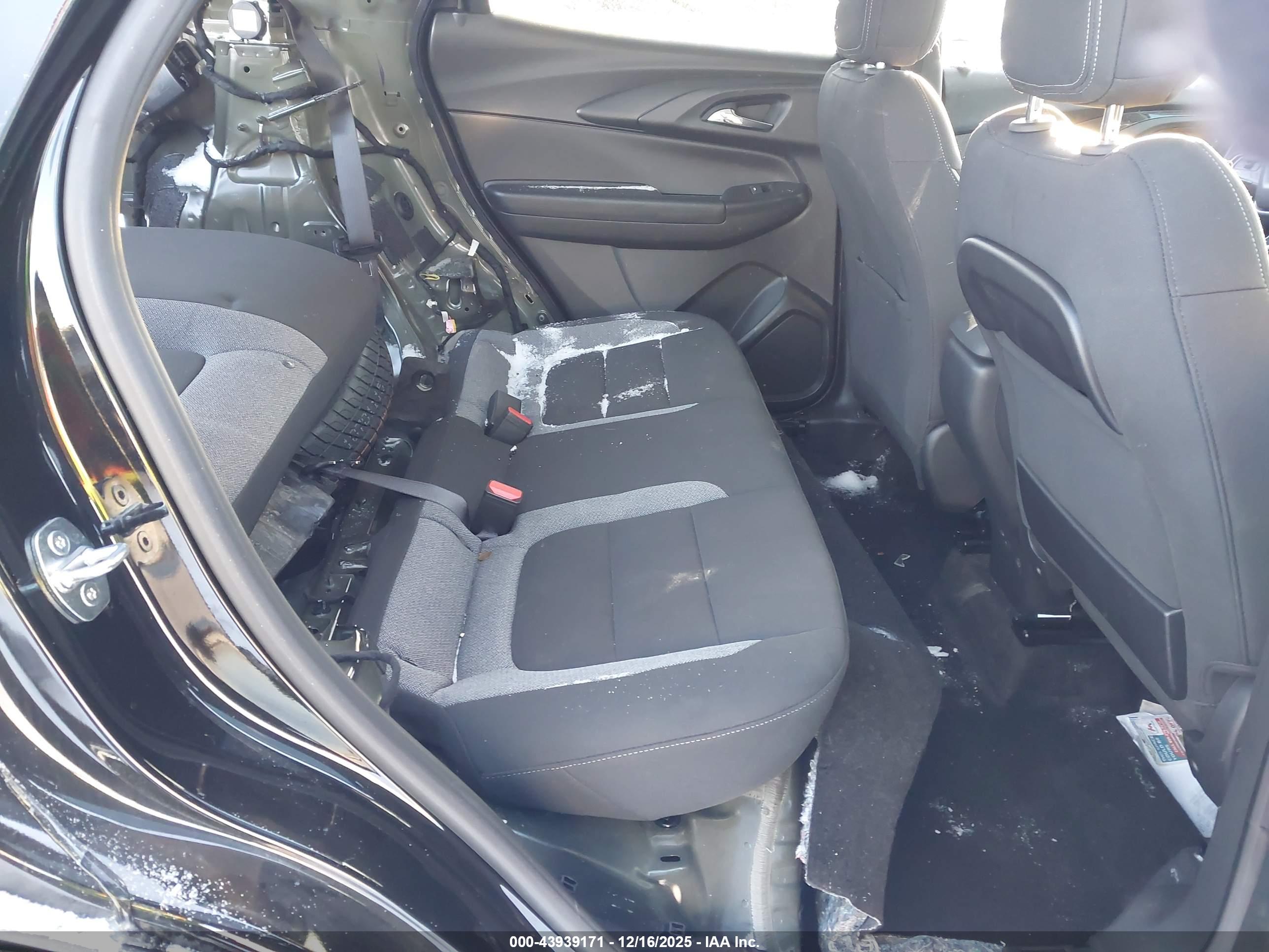 CHEVROLET TRAILBLAZER image 8