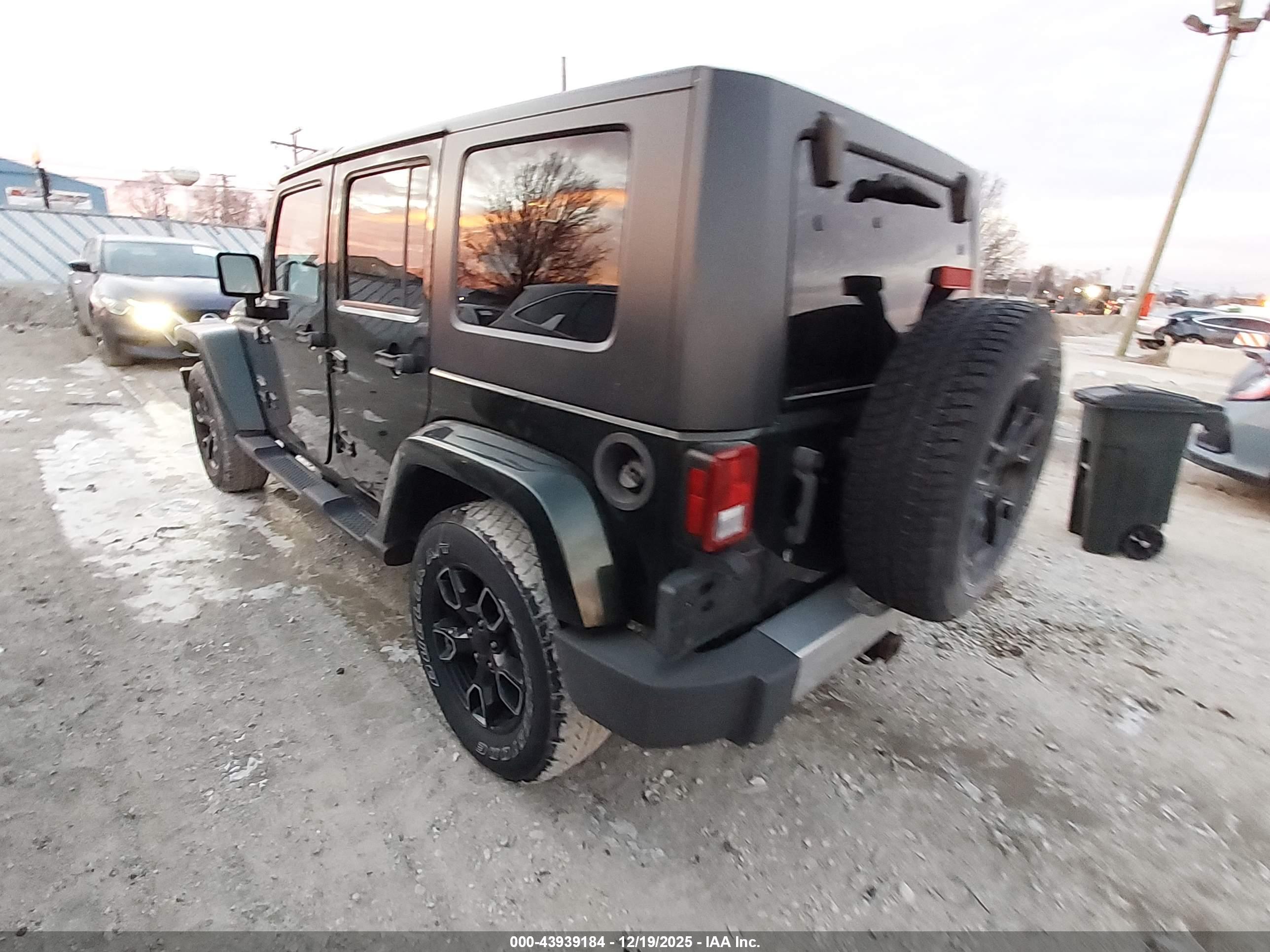 JEEP WRANGLER image 3