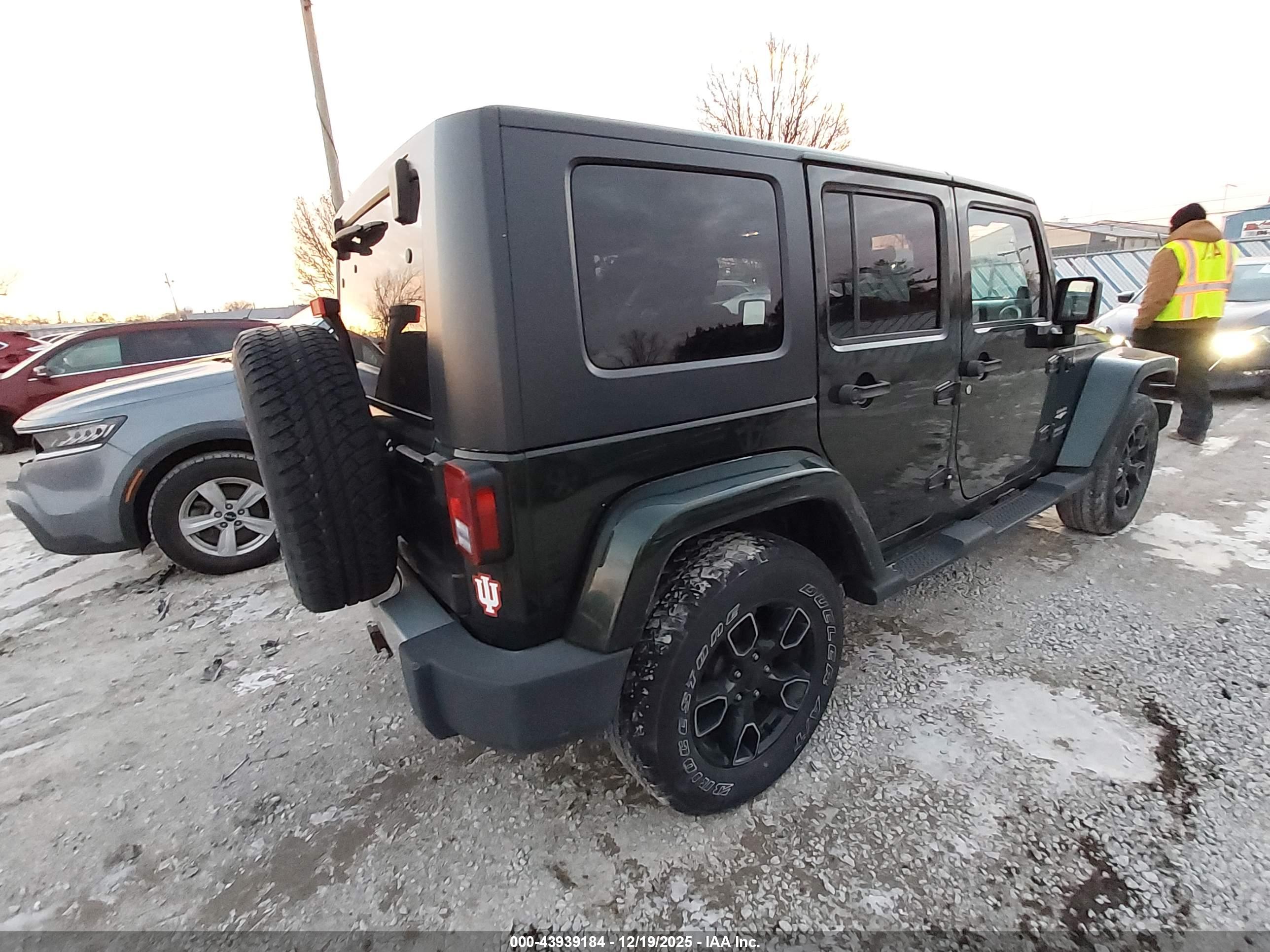 JEEP WRANGLER image 4
