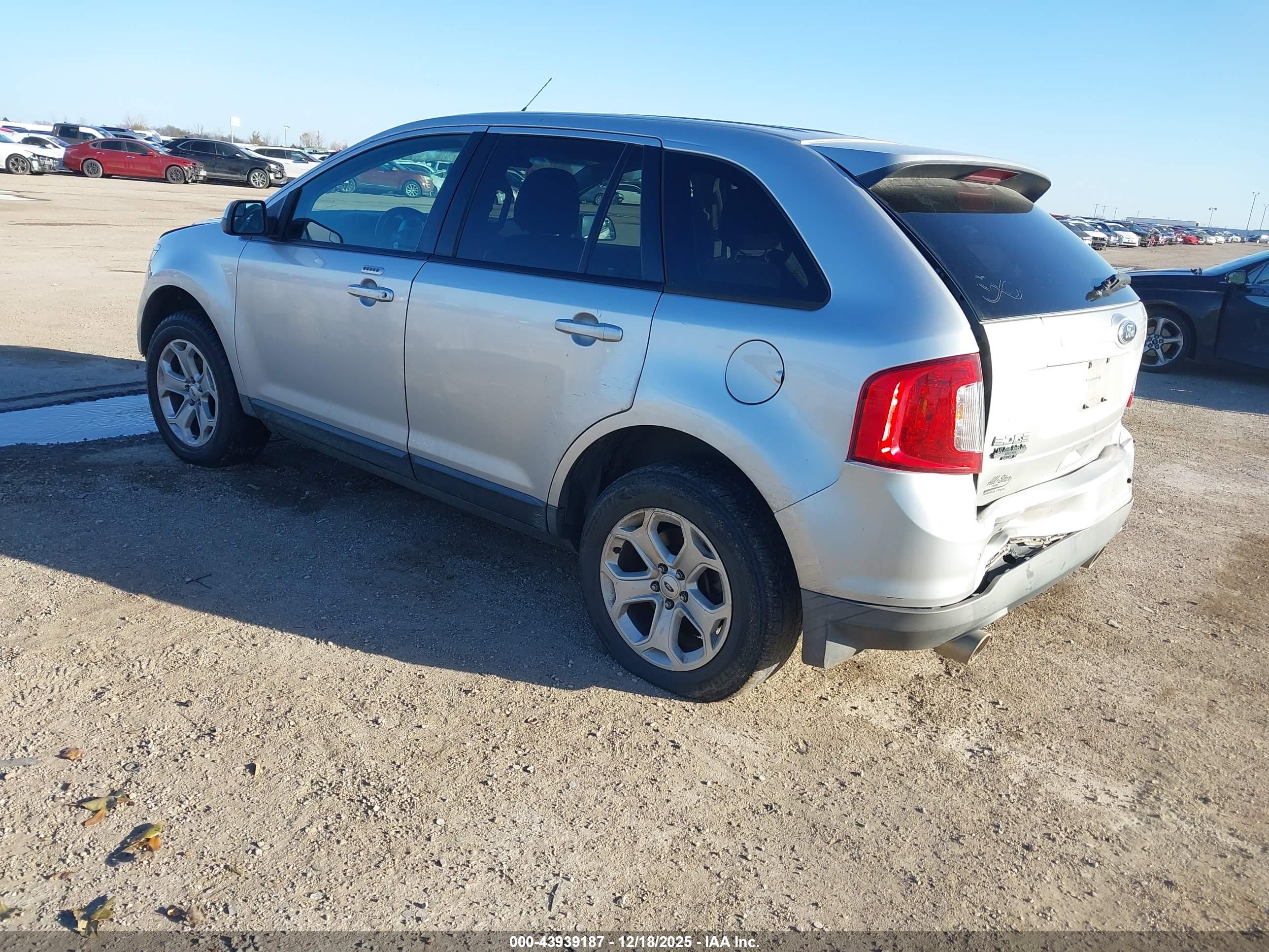 FORD EDGE image 3