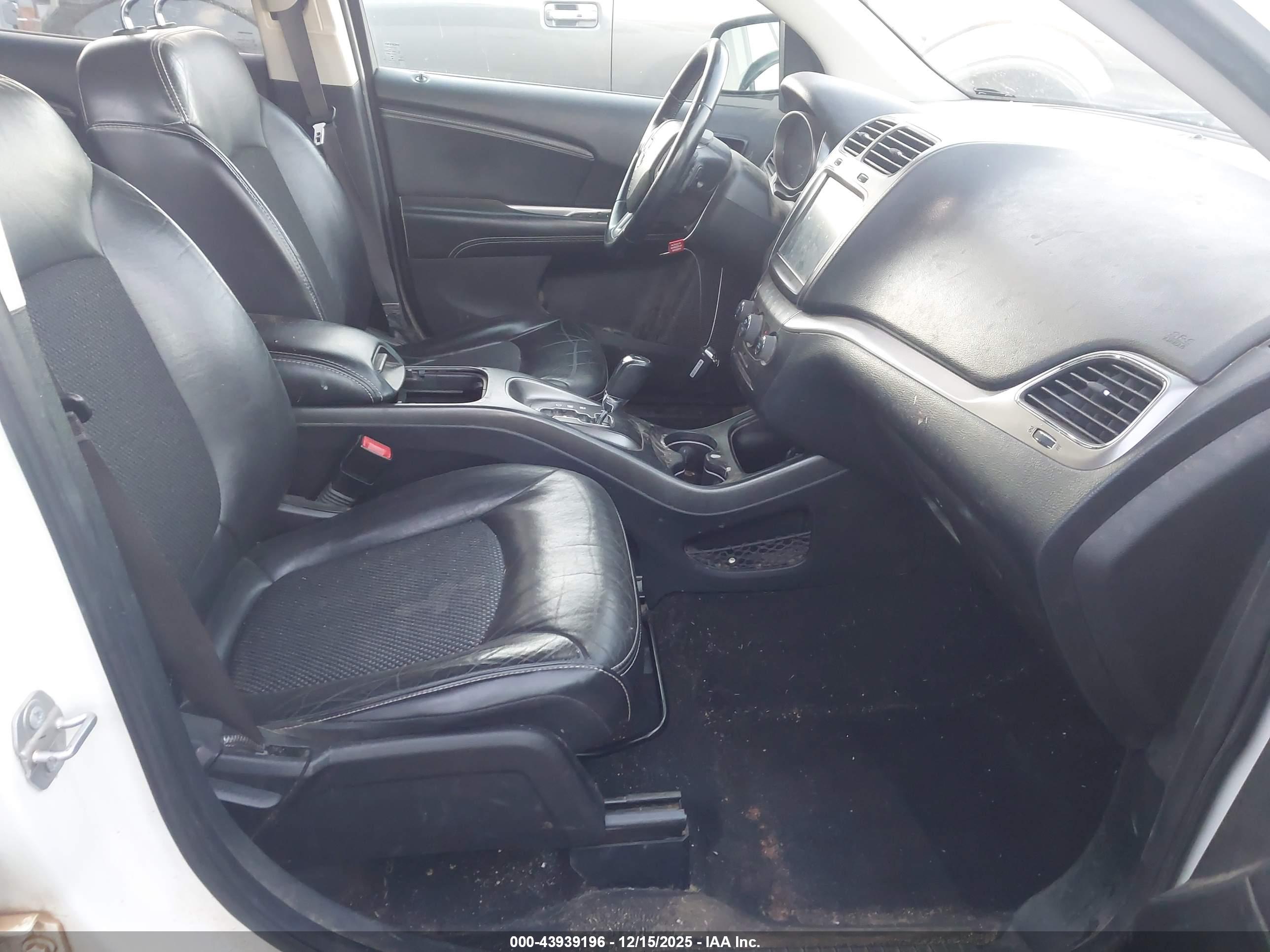 DODGE JOURNEY image 5