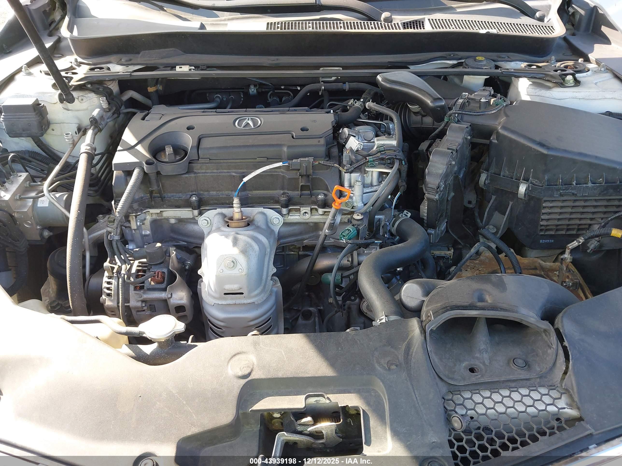ACURA TLX image 10