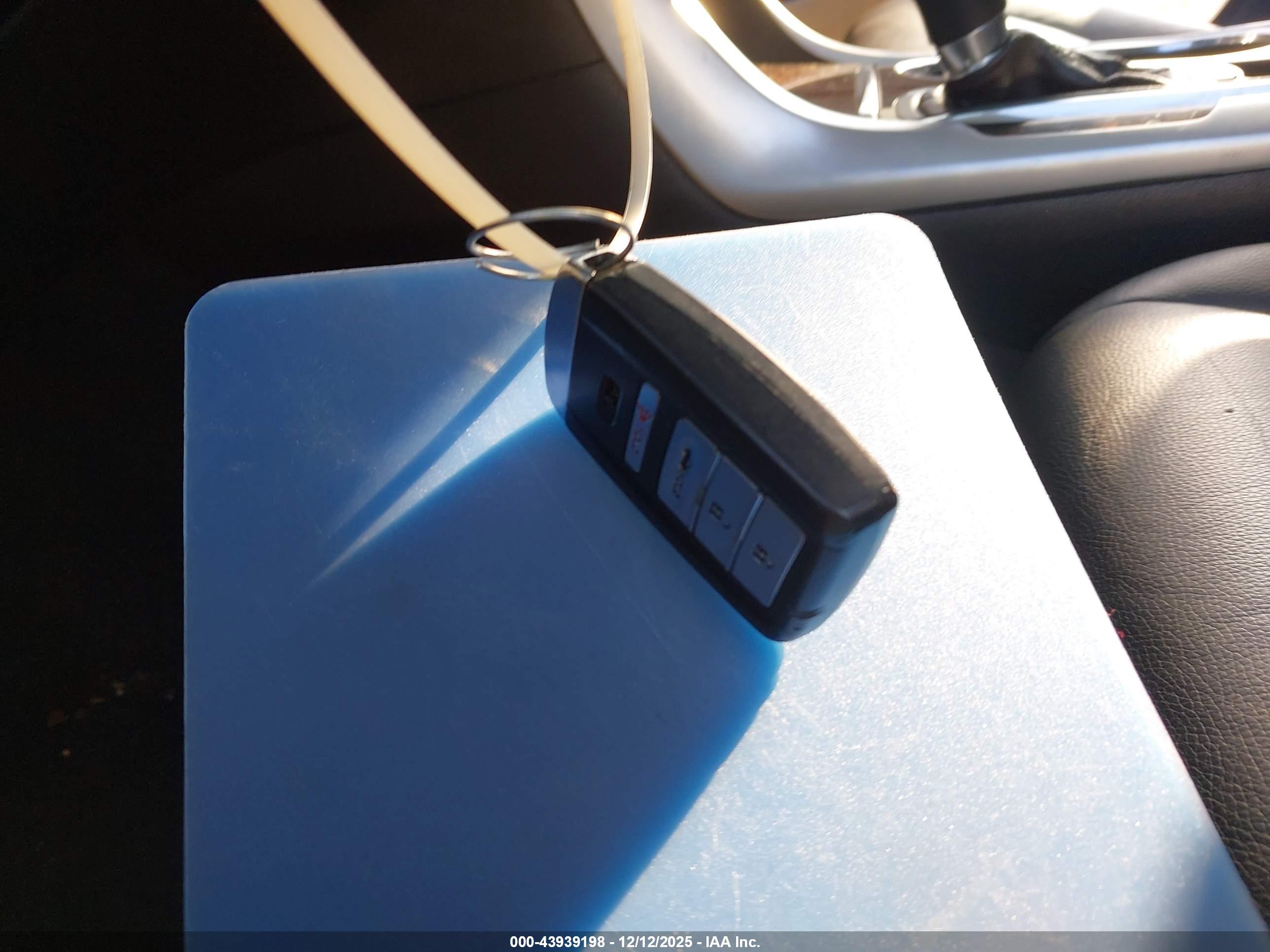 ACURA TLX image 11
