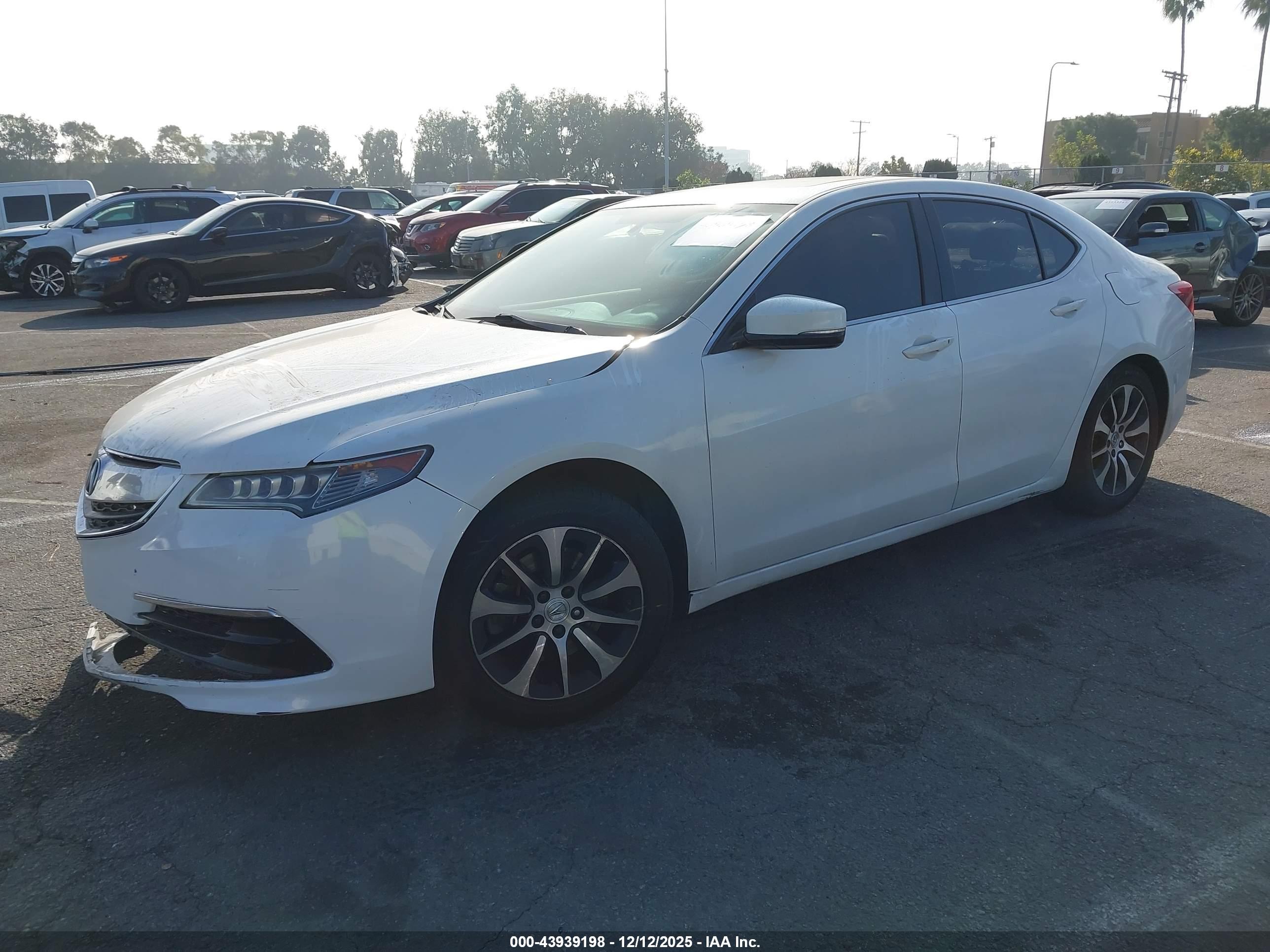 ACURA TLX image 2