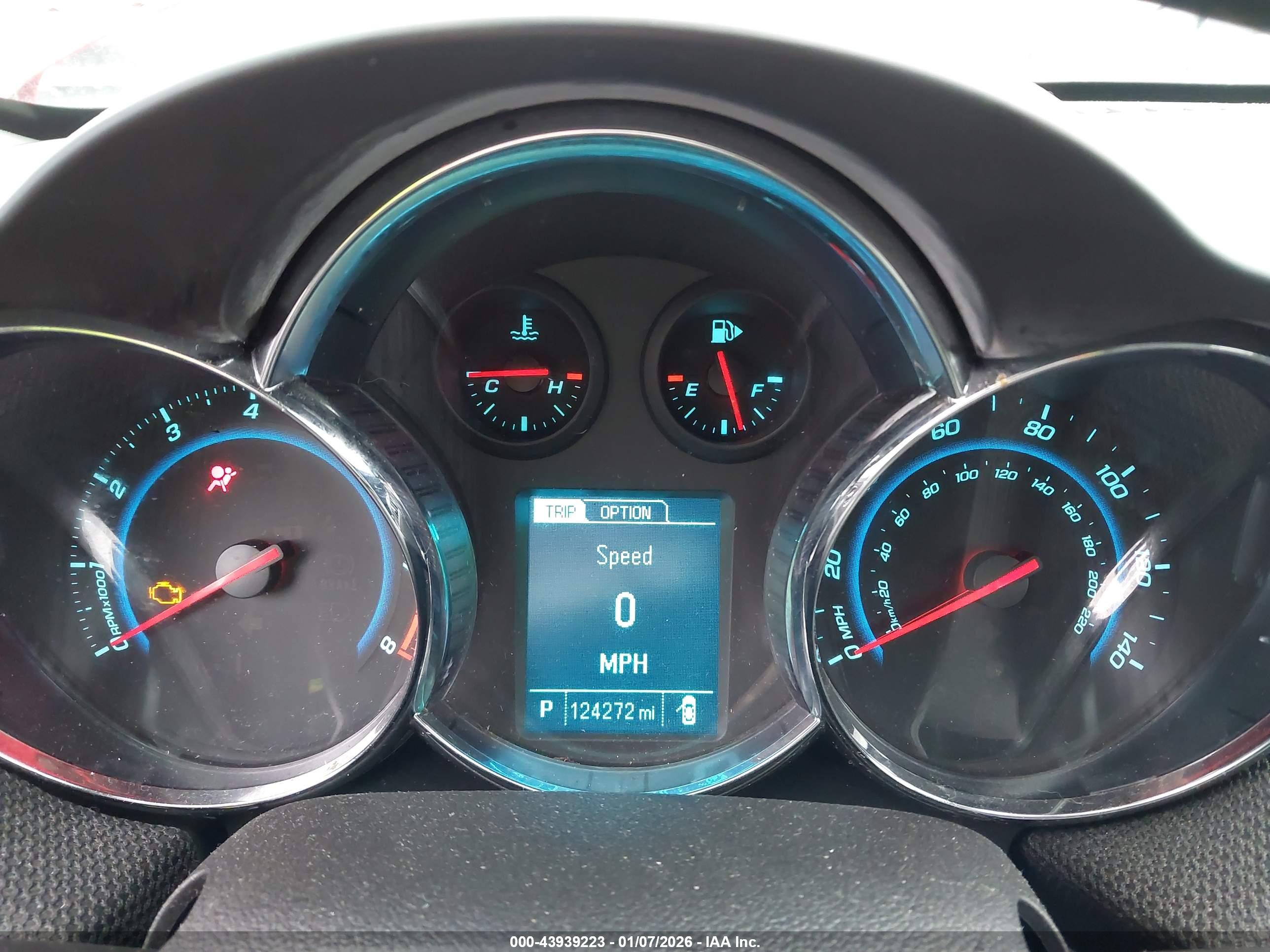 CHEVROLET CRUZE image 7