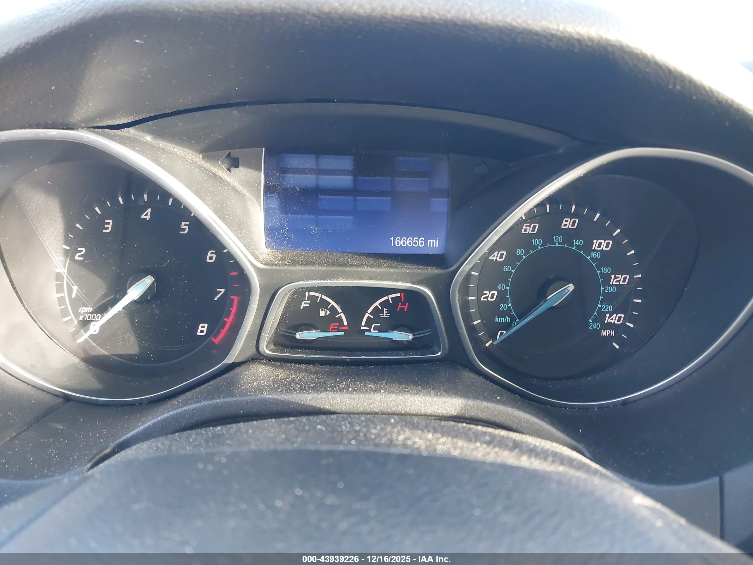 FORD FOCUS image 7