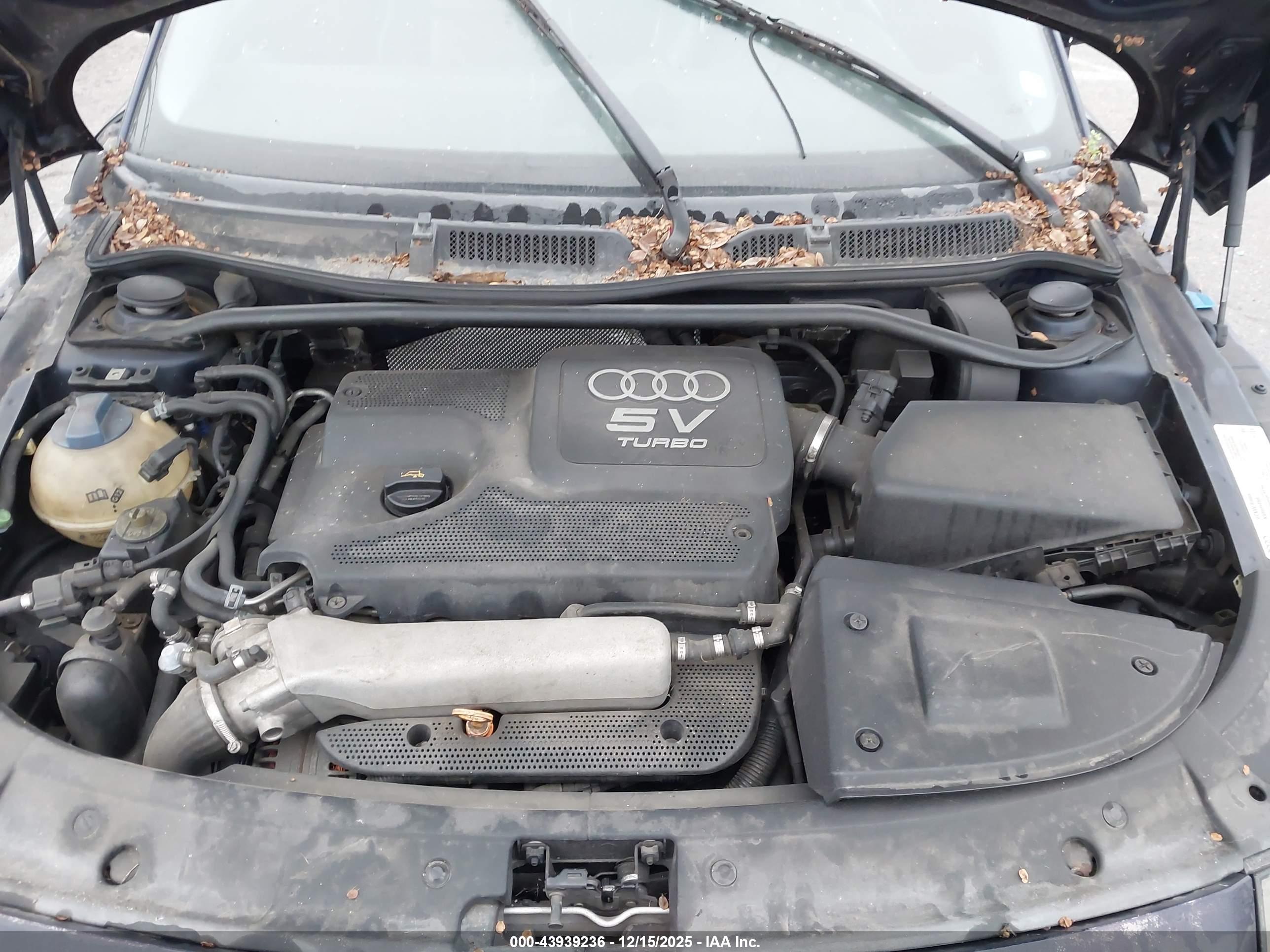 AUDI TT image 10