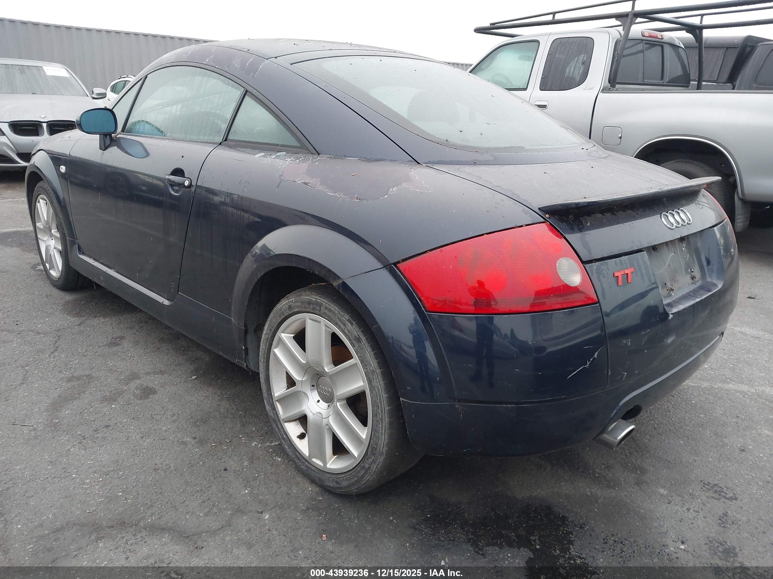 AUDI TT image 3
