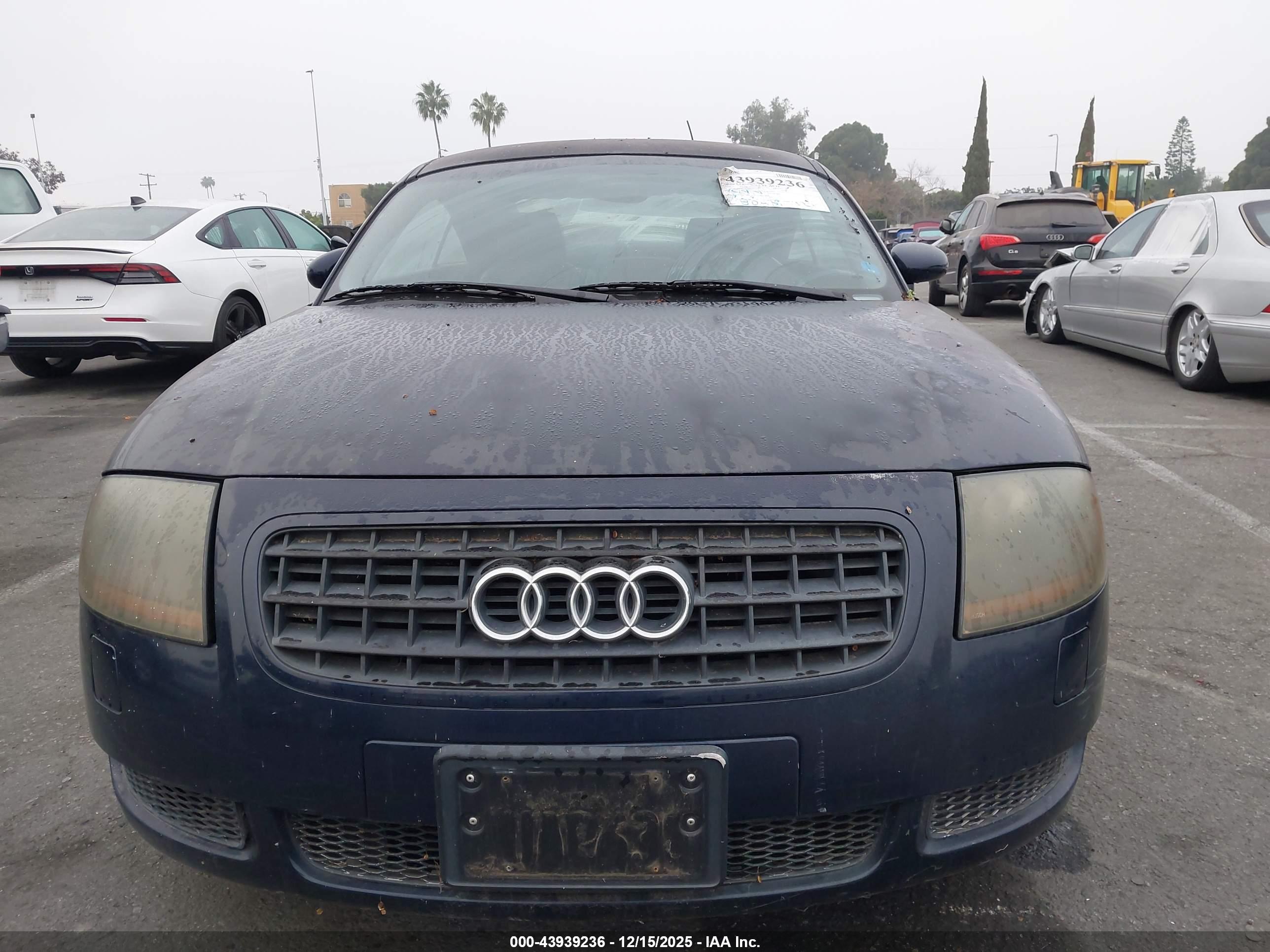 AUDI TT image 6