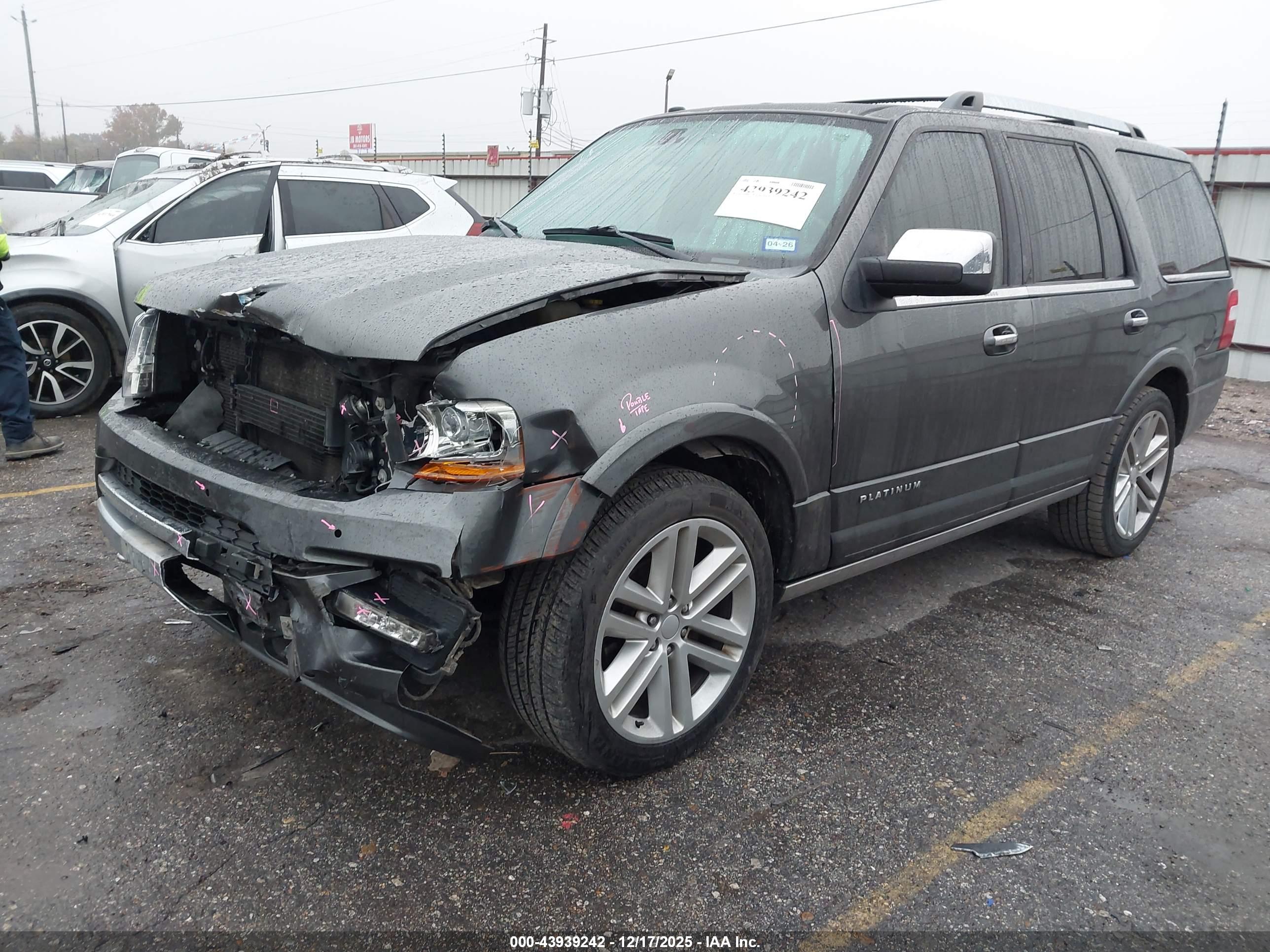 FORD EXPEDITION image 2