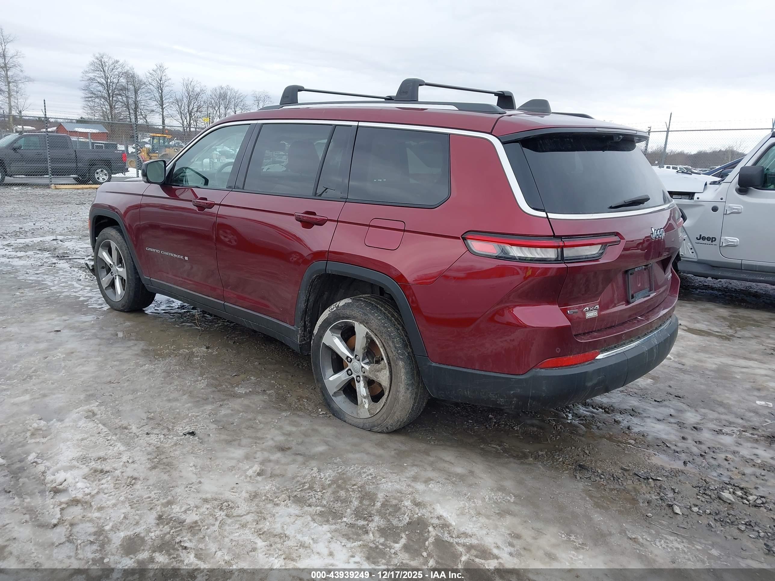 JEEP GRAND image 3